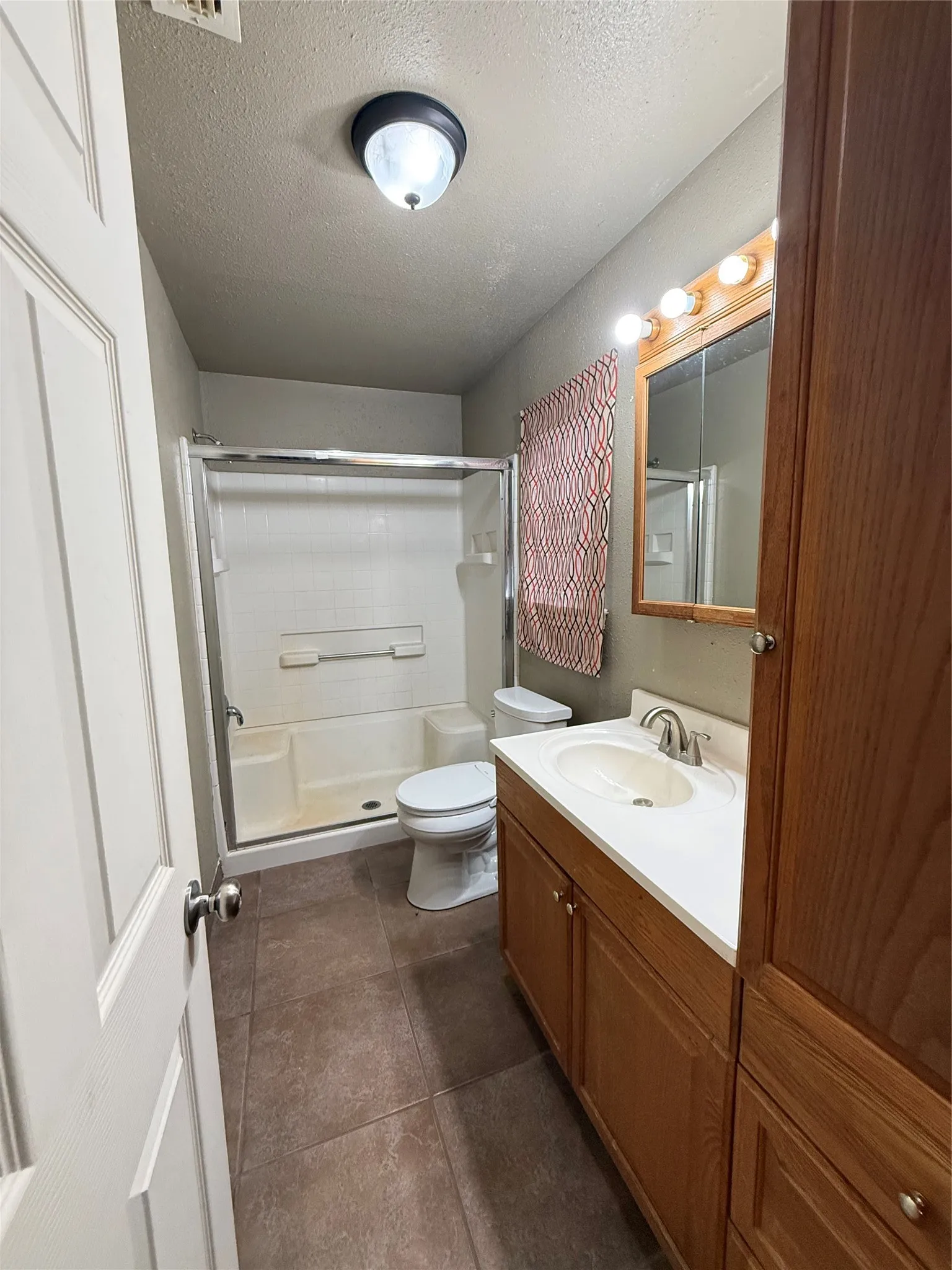 Single Family Residence For Rent in Fannin County , 288 County Road 4430, Whitewright, Texas 75491, 3 Bedroom, 2 Bathroom, Garage spaces, 1,391 Sqft, built in 1992, mls#21379694, Real Estate Agent in Whitewright, Homes For Rent in Fannin county, Homes For Rent in Whitewright, Realtor in Whitewright Texas, Real Estate Brokerage Independent Realty Texas, Luminita Cordes Realtor