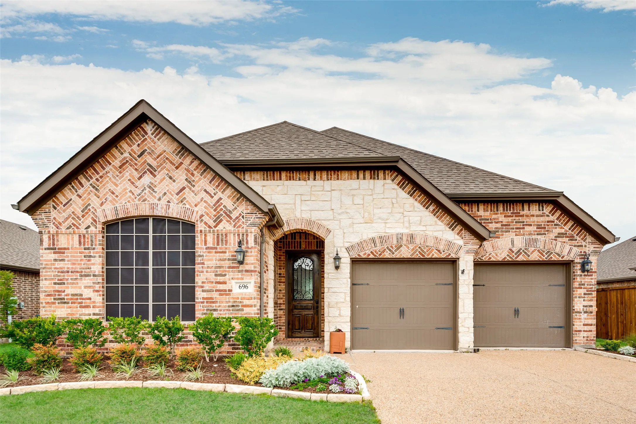 Single Family Residence For Rent in Rockwall County , 696 Dover Street, Fate, Texas 75189, 3 Bedroom, 2 Bathroom, 2 Garage spaces, 1,882 Sqft, built in 2013, mls#21379695, Real Estate Agent in Fate, Homes For Rent in Rockwall county, Homes For Rent in Fate, Realtor in Fate Texas, Real Estate Brokerage Independent Realty Texas, Luminita Cordes Realtor