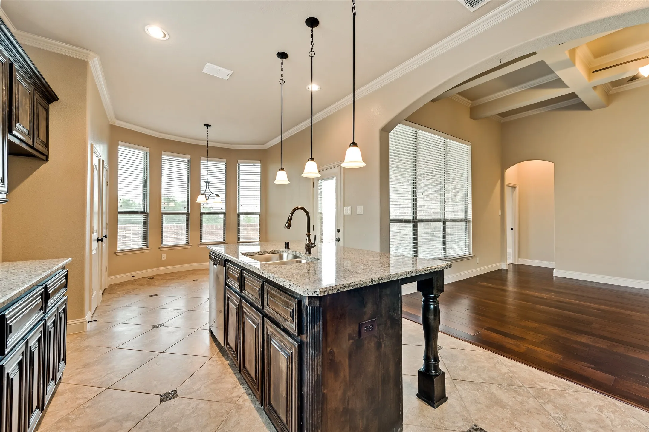 Single Family Residence For Rent in Rockwall County , 696 Dover Street, Fate, Texas 75189, 3 Bedroom, 2 Bathroom, 2 Garage spaces, 1,882 Sqft, built in 2013, mls#21379695, Real Estate Agent in Fate, Homes For Rent in Rockwall county, Homes For Rent in Fate, Realtor in Fate Texas, Real Estate Brokerage Independent Realty Texas, Luminita Cordes Realtor