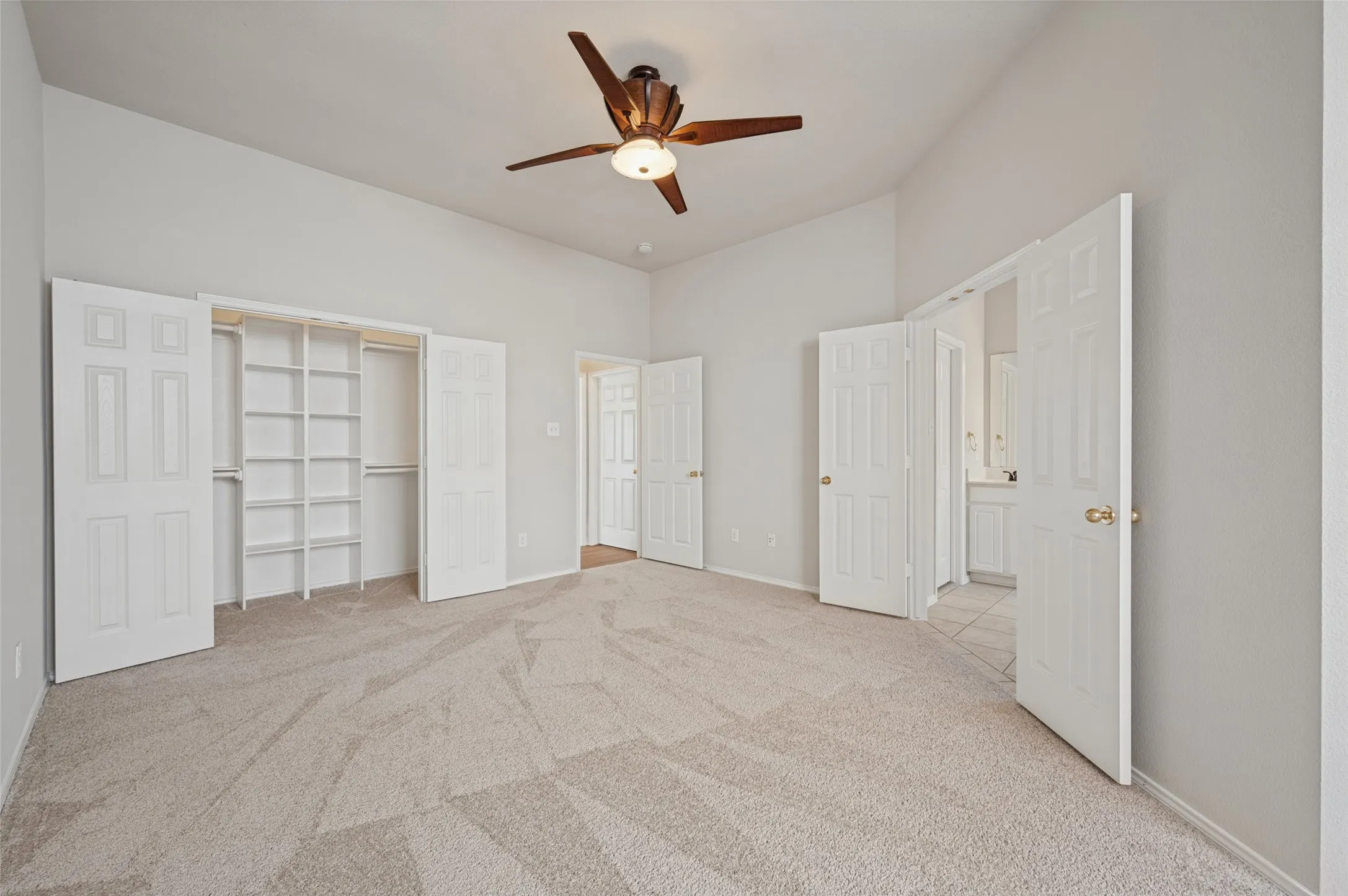 Single Family Residence For Sale in Collin County , 7121 Bryce Canyon Drive, Mc Kinney, Texas 75072, 3 Bedroom, 2 Bathroom, 2 Garage spaces, 1,686 Sqft, built in 2001, mls#21374967, Real Estate Agent in Mc Kinney, Homes For Sale in Collin county, Homes For Sale in Mc Kinney, Realtor in Mc Kinney Texas, Real Estate Brokerage Independent Realty Texas, Luminita Cordes Realtor