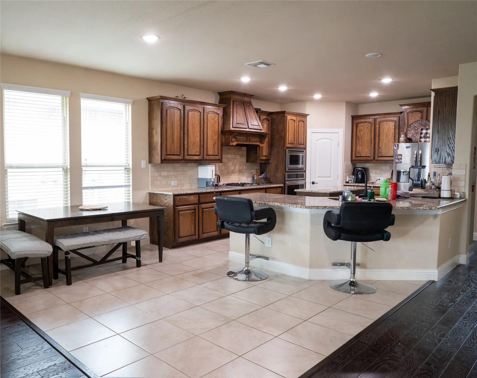Single Family Residence For Sale in Collin County , 813 seymour Court, Mc Kinney, Texas 75071, 4 Bedroom, 4 Bathroom, 2 Garage spaces, 2,775 Sqft, built in 2017, mls#21379703, Real Estate Agent in Mc Kinney, Homes For Sale in Collin county, Homes For Sale in Mc Kinney, Realtor in Mc Kinney Texas, Real Estate Brokerage Independent Realty Texas, Luminita Cordes Realtor
