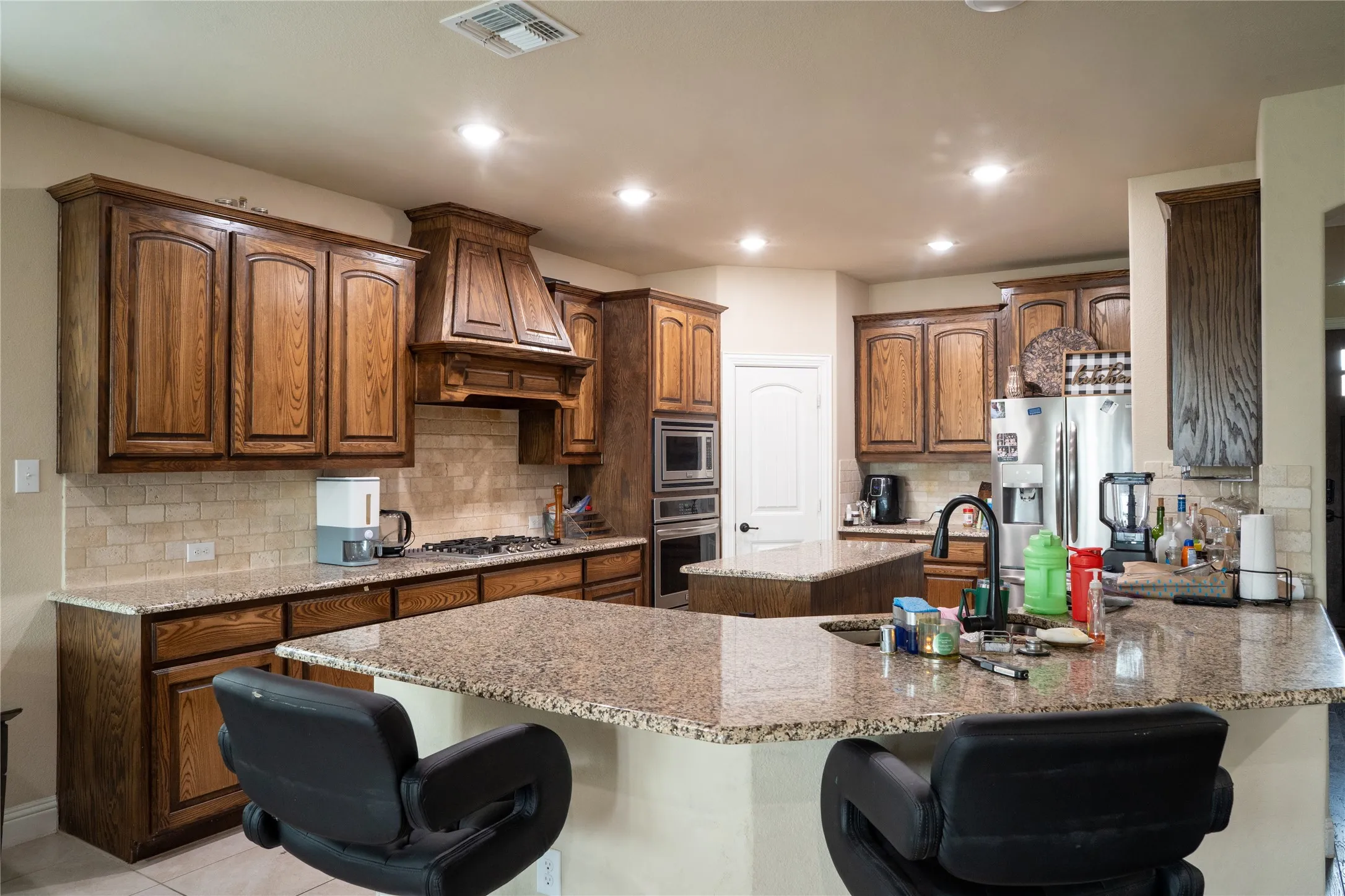 Single Family Residence For Sale in Collin County , 813 seymour Court, Mc Kinney, Texas 75071, 4 Bedroom, 4 Bathroom, 2 Garage spaces, 2,775 Sqft, built in 2017, mls#21379703, Real Estate Agent in Mc Kinney, Homes For Sale in Collin county, Homes For Sale in Mc Kinney, Realtor in Mc Kinney Texas, Real Estate Brokerage Independent Realty Texas, Luminita Cordes Realtor