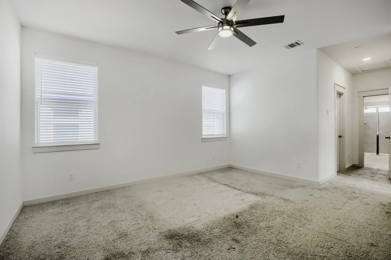 Single Family Residence For Rent in Kaufman County , 1368 Cider Street, Forney, Texas 75126, 4 Bedroom, 4 Bathroom, 2 Garage spaces, 2,130 Sqft, built in 2024, mls#21379707, Real Estate Agent in Forney, Homes For Rent in Kaufman county, Homes For Rent in Forney, Realtor in Forney Texas, Real Estate Brokerage Independent Realty Texas, Luminita Cordes Realtor