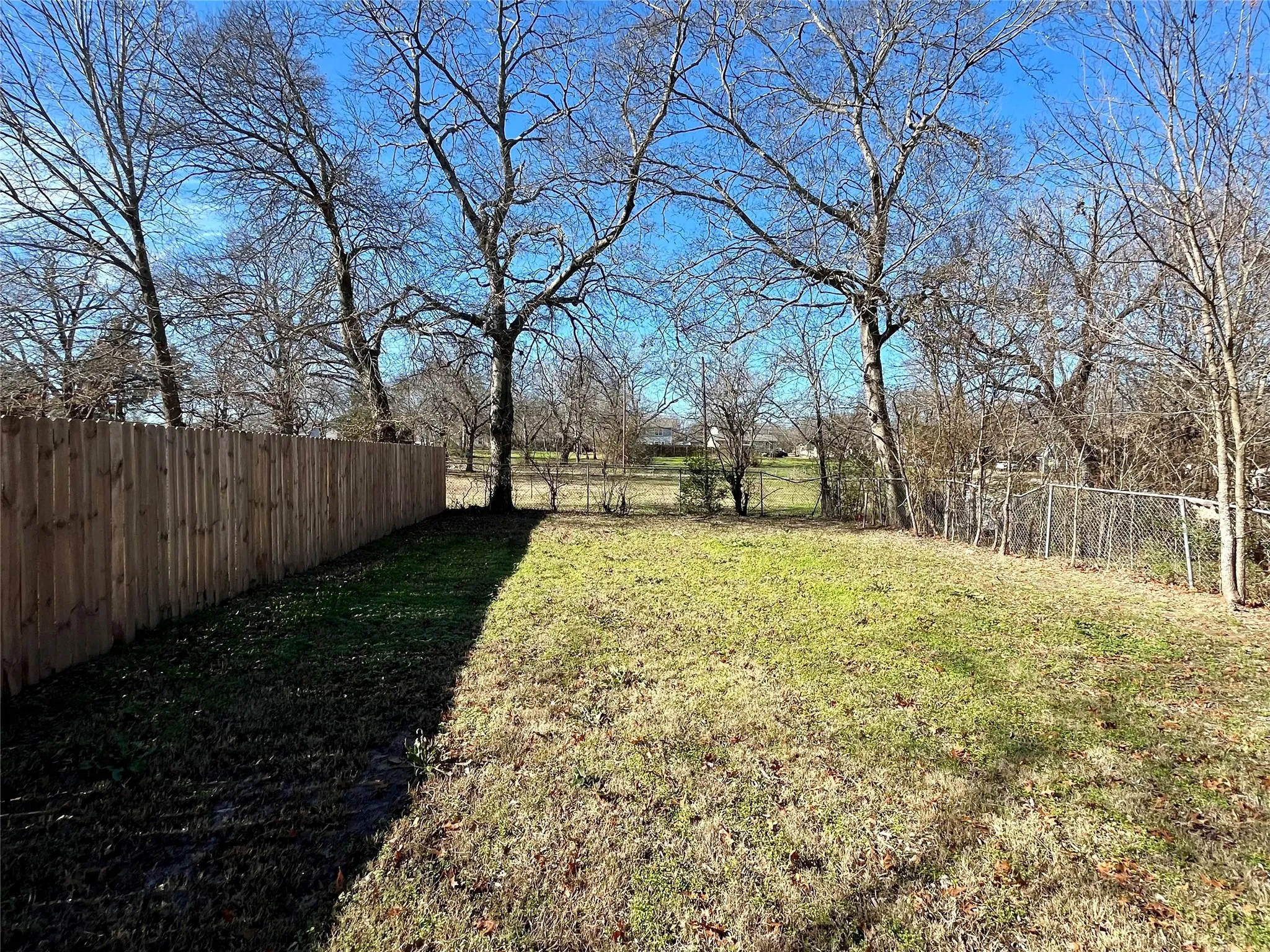Duplex For Rent in Fannin County , 309-2 Braz Street, Bonham, Texas 75418, 3 Bedroom, 3 Bathroom, 1 Garage spaces, 1,536 Sqft, built in 2023, mls#21379705, Real Estate Agent in Bonham, Homes For Rent in Fannin county, Homes For Rent in Bonham, Realtor in Bonham Texas, Real Estate Brokerage Independent Realty Texas, Luminita Cordes Realtor