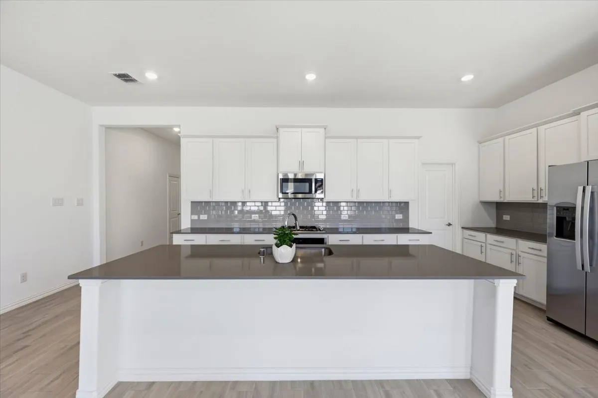Single Family Residence For Sale in Denton County , 2109 Esher Drive, Little Elm, Texas 75068, 4 Bedroom, 3 Bathroom, 2 Garage spaces, 2,175 Sqft, built in 2024, mls#21374572, Real Estate Agent in Little Elm, Homes For Sale in Denton county, Homes For Sale in Little Elm, Realtor in Little Elm Texas, Real Estate Brokerage Independent Realty Texas, Luminita Cordes Realtor