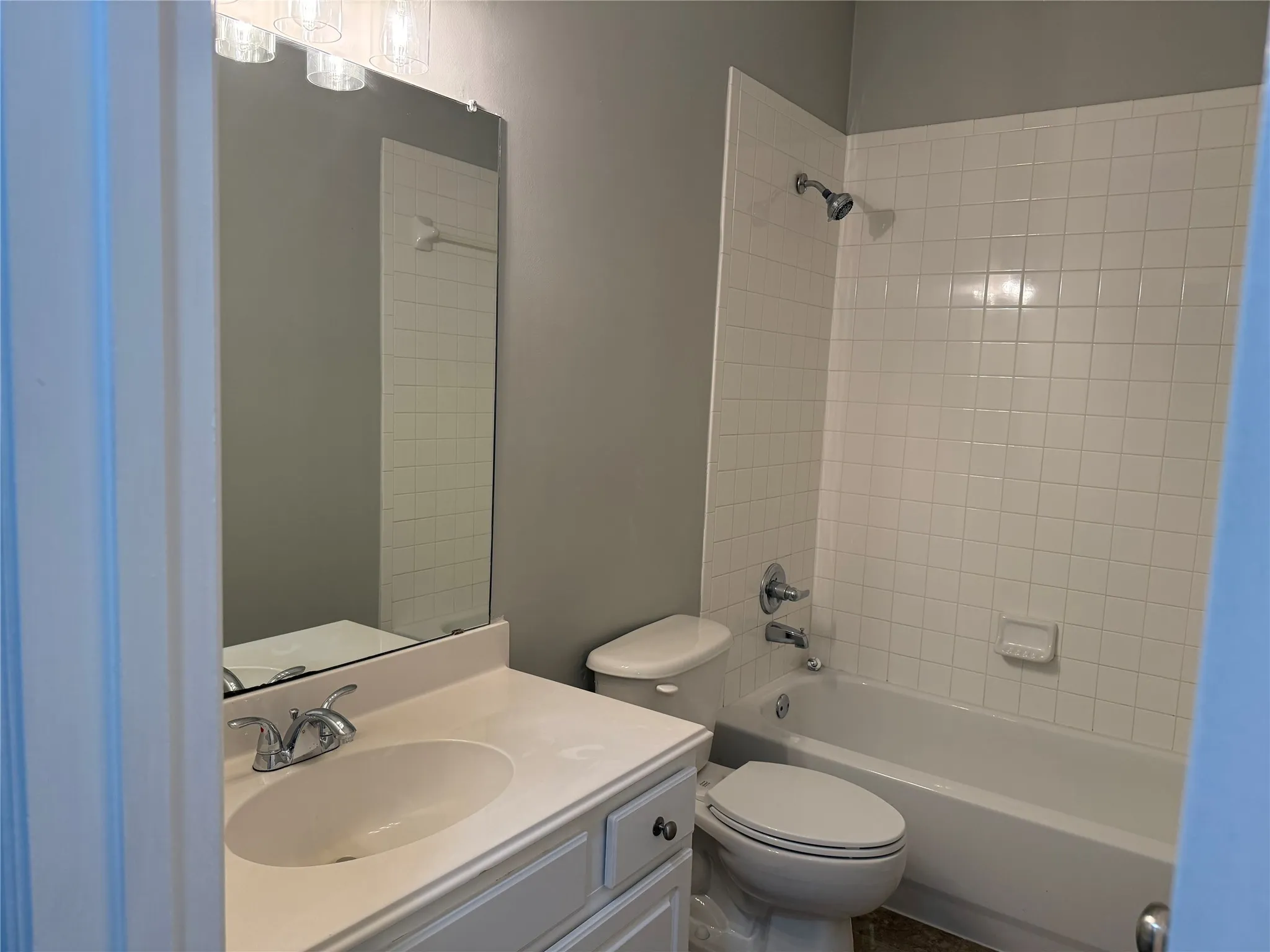 Single Family Residence For Rent in Collin County , 12301 Cajun Drive, Frisco, Texas 75035, 3 Bedroom, 2 Bathroom, 2 Garage spaces, 2,079 Sqft, built in 2001, mls#21379712, Real Estate Agent in Frisco, Homes For Rent in Collin county, Homes For Rent in Frisco, Realtor in Frisco Texas, Real Estate Brokerage Independent Realty Texas, Luminita Cordes Realtor