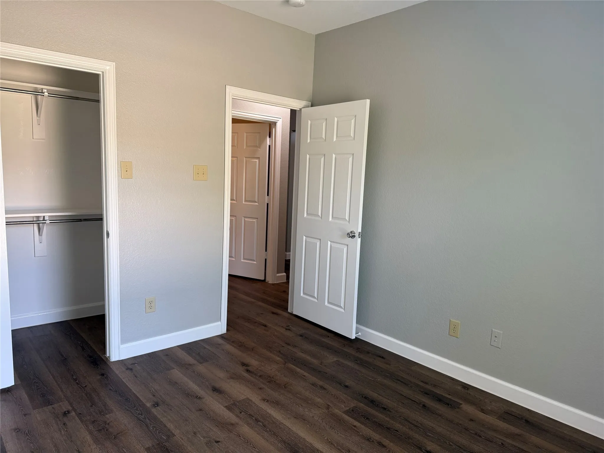 Single Family Residence For Rent in Collin County , 12301 Cajun Drive, Frisco, Texas 75035, 3 Bedroom, 2 Bathroom, 2 Garage spaces, 2,079 Sqft, built in 2001, mls#21379712, Real Estate Agent in Frisco, Homes For Rent in Collin county, Homes For Rent in Frisco, Realtor in Frisco Texas, Real Estate Brokerage Independent Realty Texas, Luminita Cordes Realtor