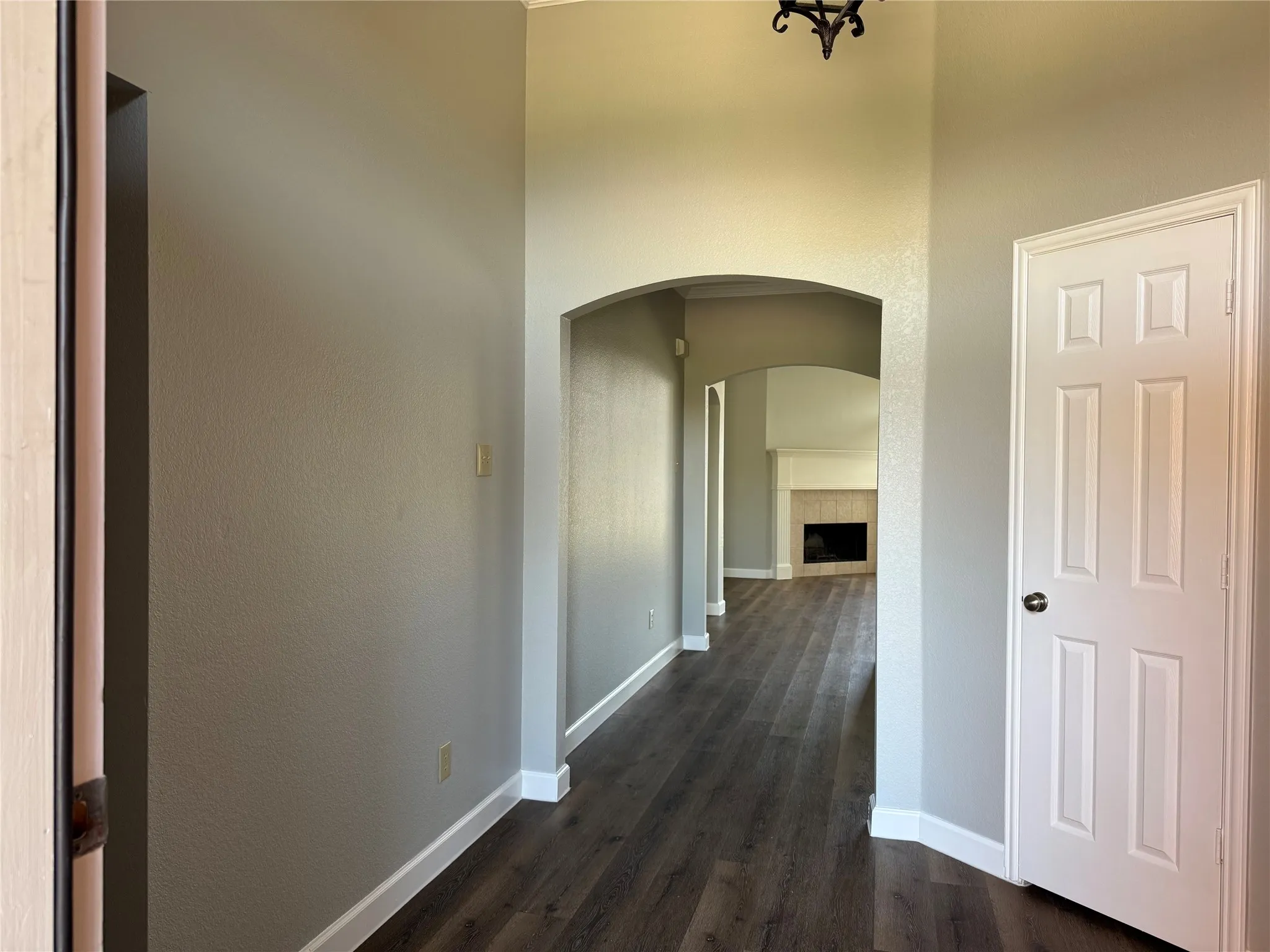 Single Family Residence For Rent in Collin County , 12301 Cajun Drive, Frisco, Texas 75035, 3 Bedroom, 2 Bathroom, 2 Garage spaces, 2,079 Sqft, built in 2001, mls#21379712, Real Estate Agent in Frisco, Homes For Rent in Collin county, Homes For Rent in Frisco, Realtor in Frisco Texas, Real Estate Brokerage Independent Realty Texas, Luminita Cordes Realtor