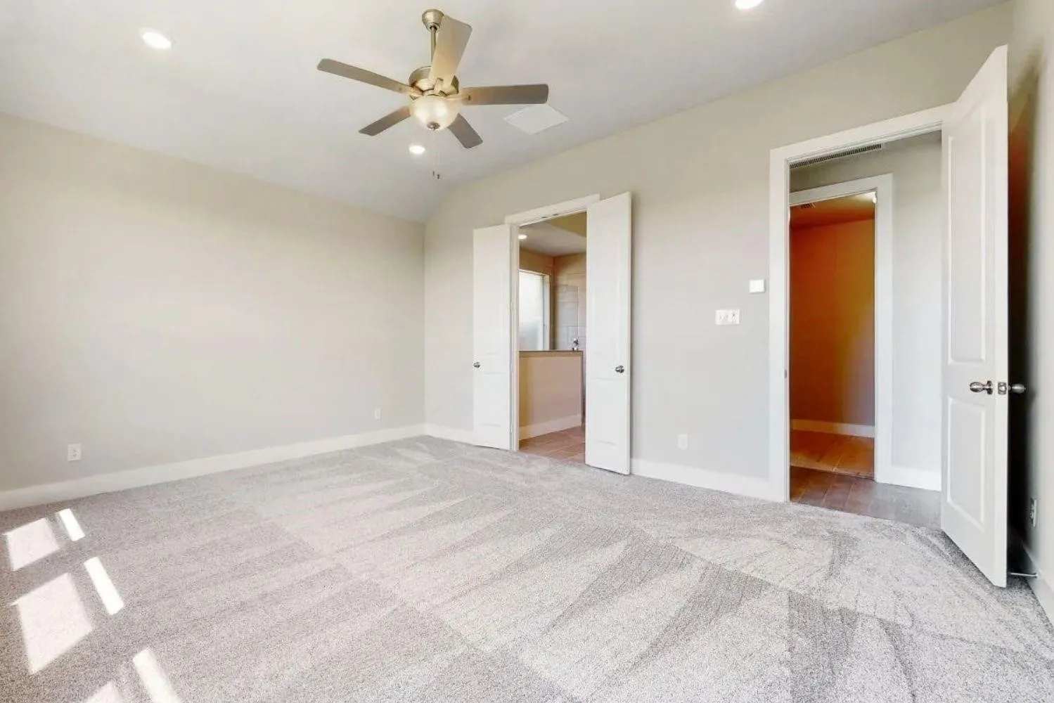 Single Family Residence For Rent in Kaufman County , 1432 Lawnview Drive, Forney, Texas 75126, 3 Bedroom, 2 Bathroom, 2 Garage spaces, 2,110 Sqft, built in 2022, mls#21379713, Real Estate Agent in Forney, Homes For Rent in Kaufman county, Homes For Rent in Forney, Realtor in Forney Texas, Real Estate Brokerage Independent Realty Texas, Luminita Cordes Realtor
