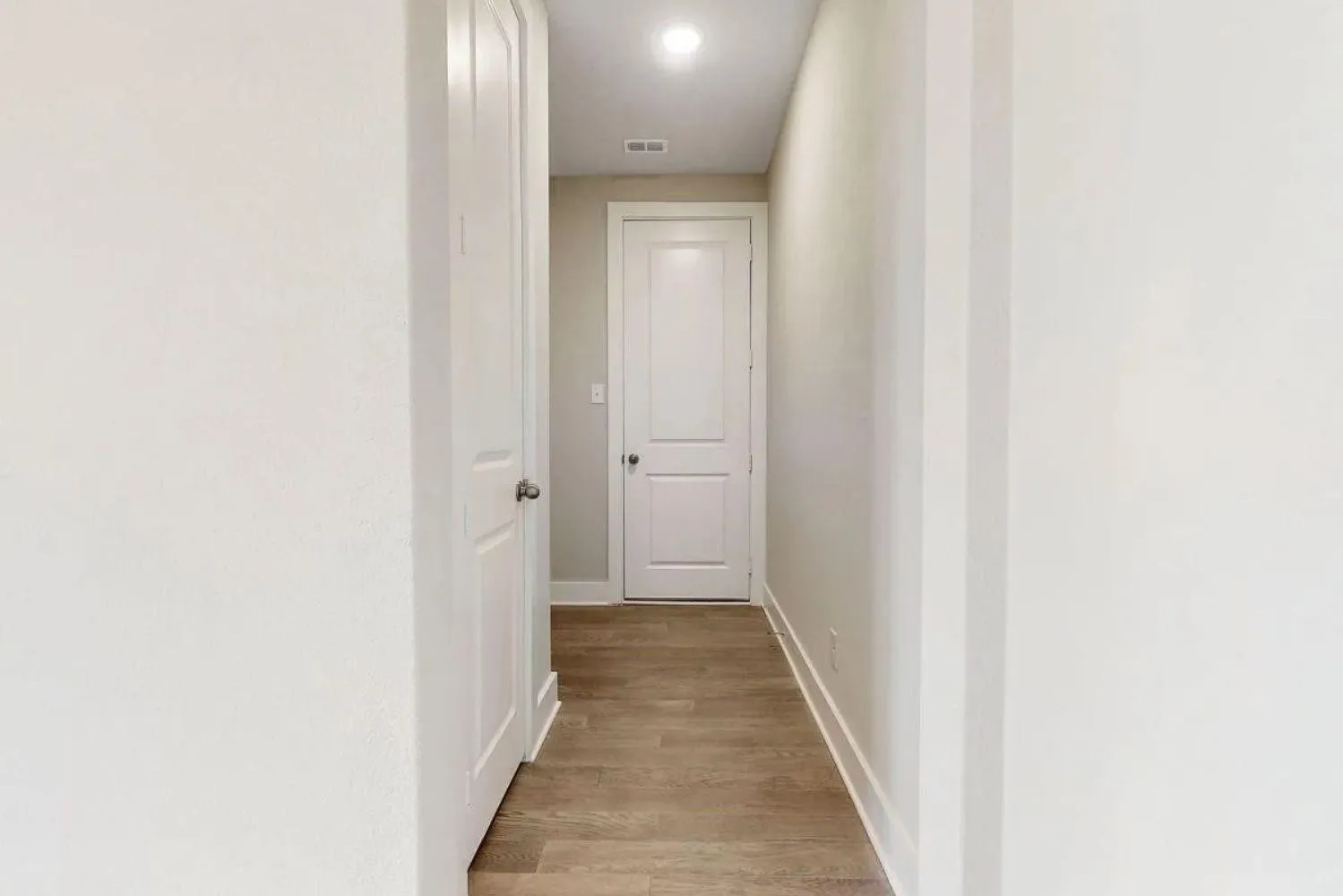 Single Family Residence For Rent in Kaufman County , 1432 Lawnview Drive, Forney, Texas 75126, 3 Bedroom, 2 Bathroom, 2 Garage spaces, 2,110 Sqft, built in 2022, mls#21379713, Real Estate Agent in Forney, Homes For Rent in Kaufman county, Homes For Rent in Forney, Realtor in Forney Texas, Real Estate Brokerage Independent Realty Texas, Luminita Cordes Realtor