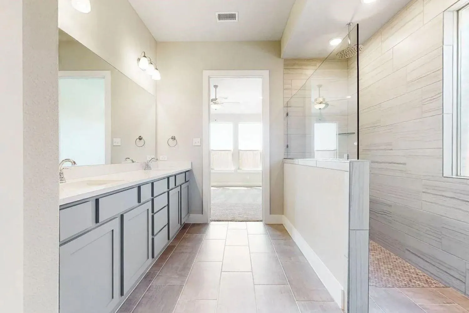 Single Family Residence For Rent in Kaufman County , 1432 Lawnview Drive, Forney, Texas 75126, 3 Bedroom, 2 Bathroom, 2 Garage spaces, 2,110 Sqft, built in 2022, mls#21379713, Real Estate Agent in Forney, Homes For Rent in Kaufman county, Homes For Rent in Forney, Realtor in Forney Texas, Real Estate Brokerage Independent Realty Texas, Luminita Cordes Realtor