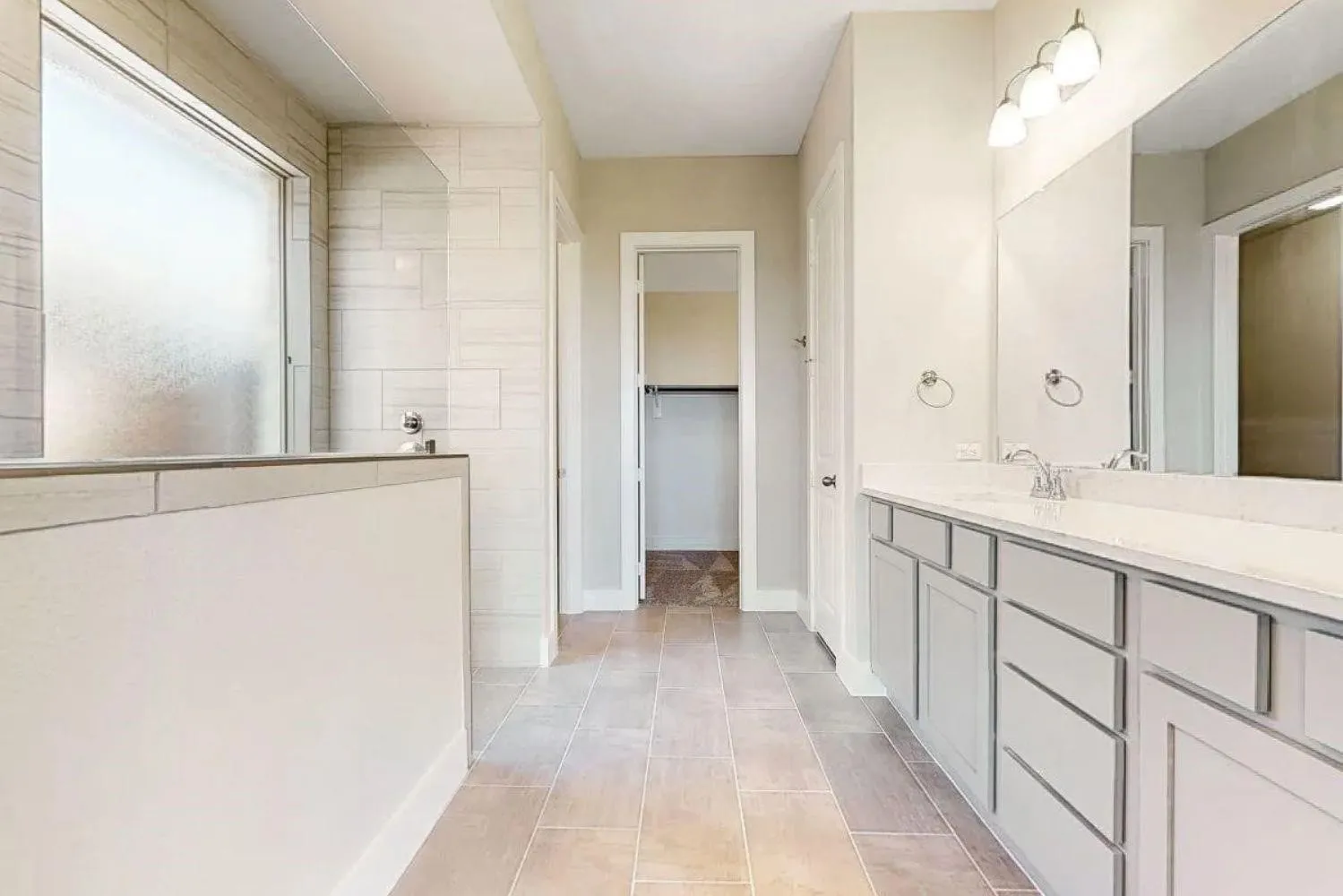 Single Family Residence For Rent in Kaufman County , 1432 Lawnview Drive, Forney, Texas 75126, 3 Bedroom, 2 Bathroom, 2 Garage spaces, 2,110 Sqft, built in 2022, mls#21379713, Real Estate Agent in Forney, Homes For Rent in Kaufman county, Homes For Rent in Forney, Realtor in Forney Texas, Real Estate Brokerage Independent Realty Texas, Luminita Cordes Realtor