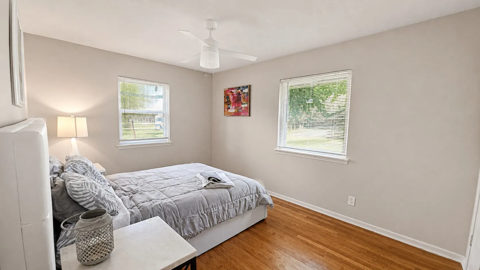 Single Family Residence For Sale in Dallas County , 2719 Oates Drive, Dallas, Texas 75228, 4 Bedroom, 2 Bathroom, Garage spaces, 1,410 Sqft, built in 1954, mls#21379731, Real Estate Agent in Dallas, Homes For Sale in Dallas county, Homes For Sale in Dallas, Realtor in Dallas Texas, Real Estate Brokerage Independent Realty Texas, Luminita Cordes Realtor