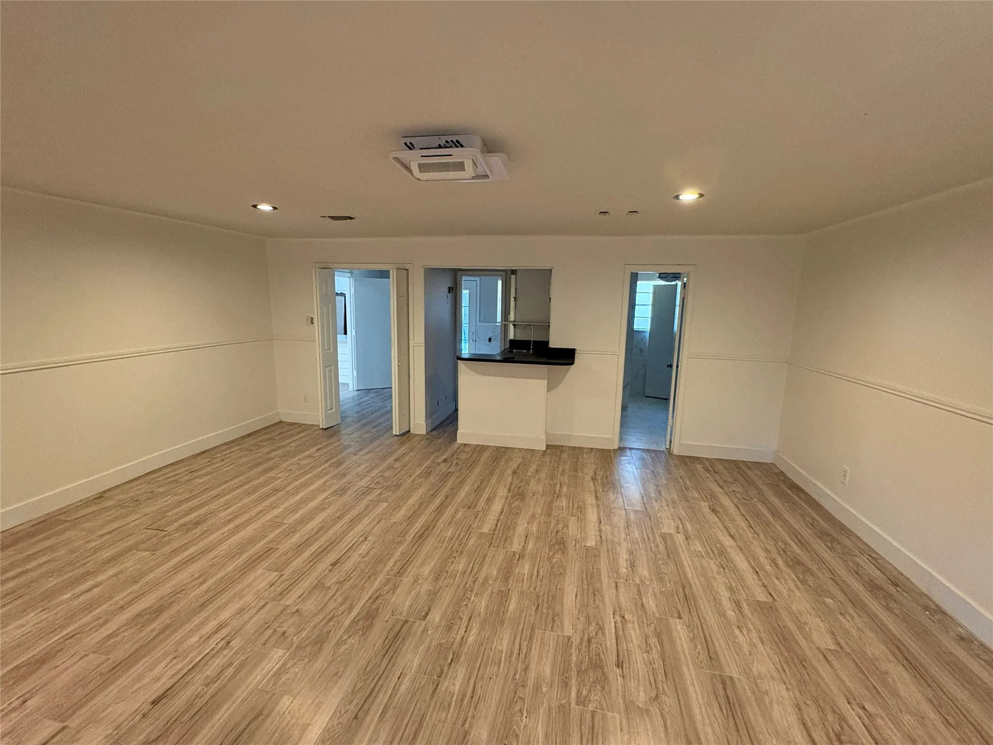 Single Family Residence For Rent in Tarrant County , 5213 Colorado Boulevard, North Richland Hills, Texas 76180, 5 Bedroom, 3 Bathroom, Garage spaces, 2,676 Sqft, built in 1959, mls#21379735, Real Estate Agent in North Richland Hills, Homes For Rent in Tarrant county, Homes For Rent in North Richland Hills, Realtor in North Richland Hills Texas, Real Estate Brokerage Independent Realty Texas, Luminita Cordes Realtor