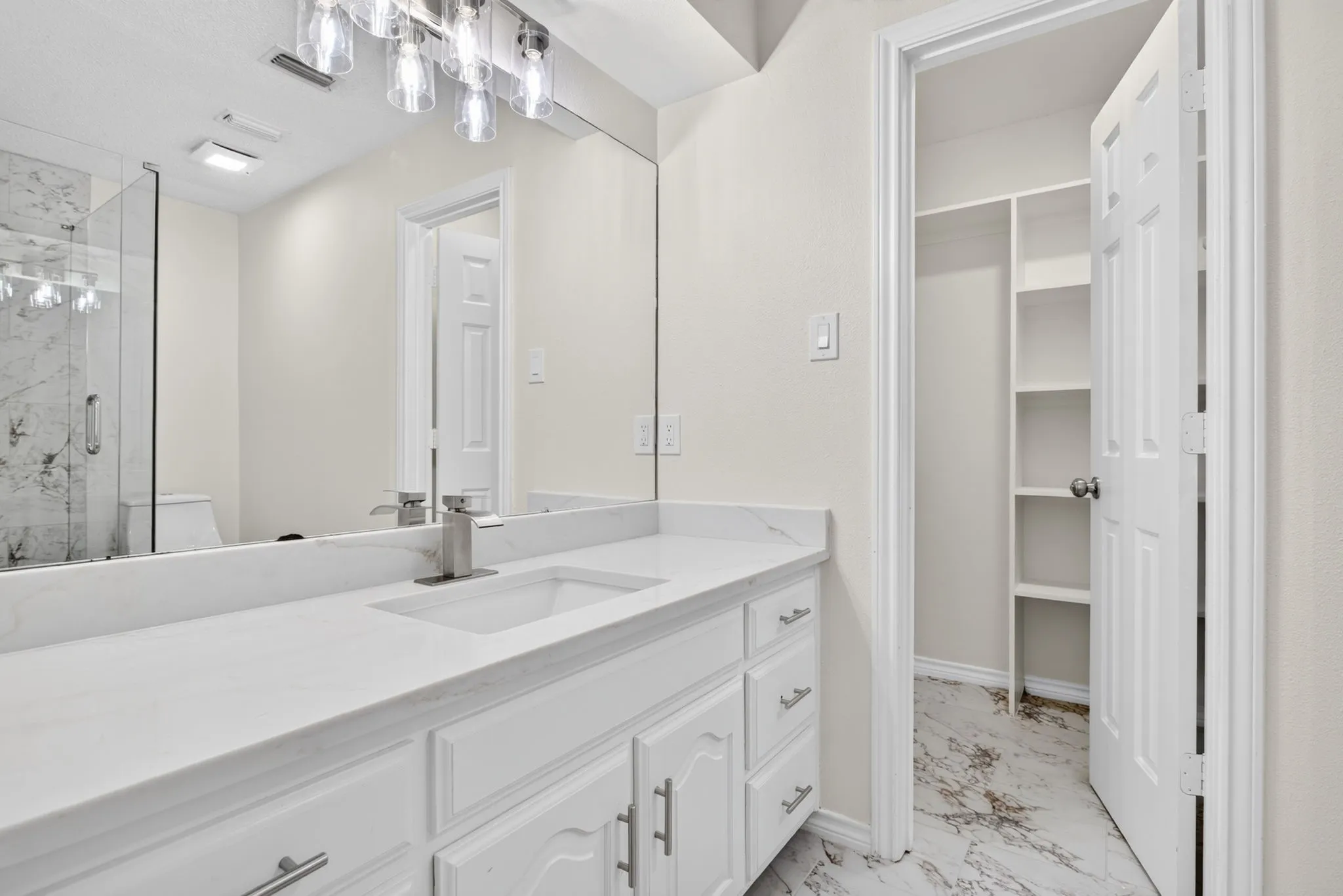 ensuite bath