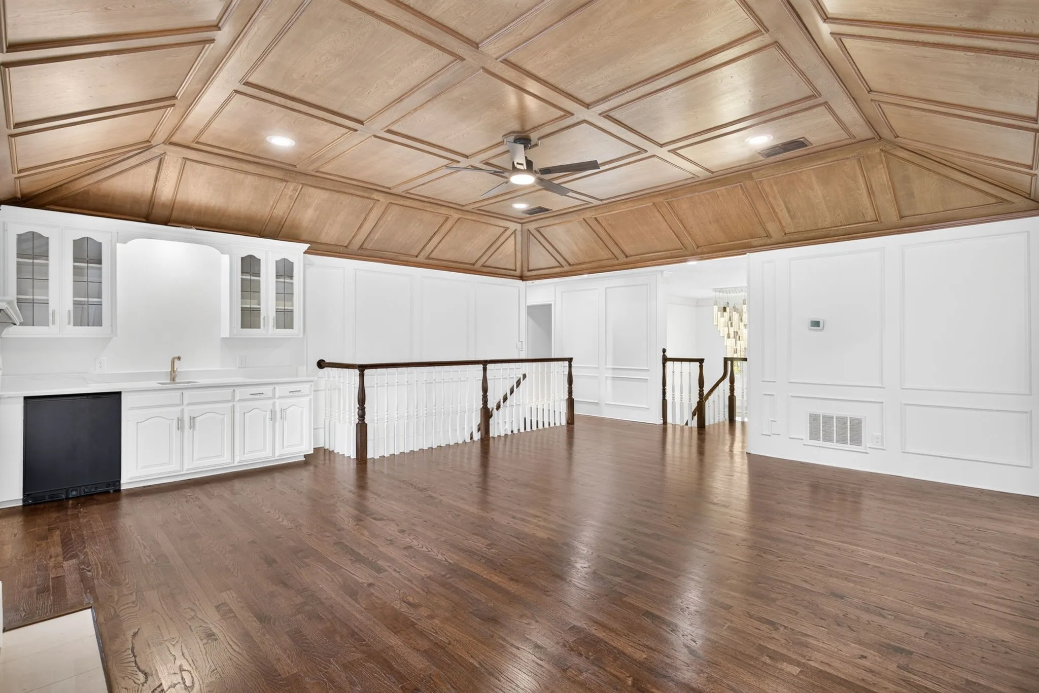 Single Family Residence For Rent in Tarrant County , 3403 Crossgate Circle S, Colleyville, Texas 76034, 5 Bedroom, 6 Bathroom, 3 Garage spaces, 4,160 Sqft, built in 1987, mls#21379669, Real Estate Agent in Colleyville, Homes For Rent in Tarrant county, Homes For Rent in Colleyville, Realtor in Colleyville Texas, Real Estate Brokerage Independent Realty Texas, Luminita Cordes Realtor