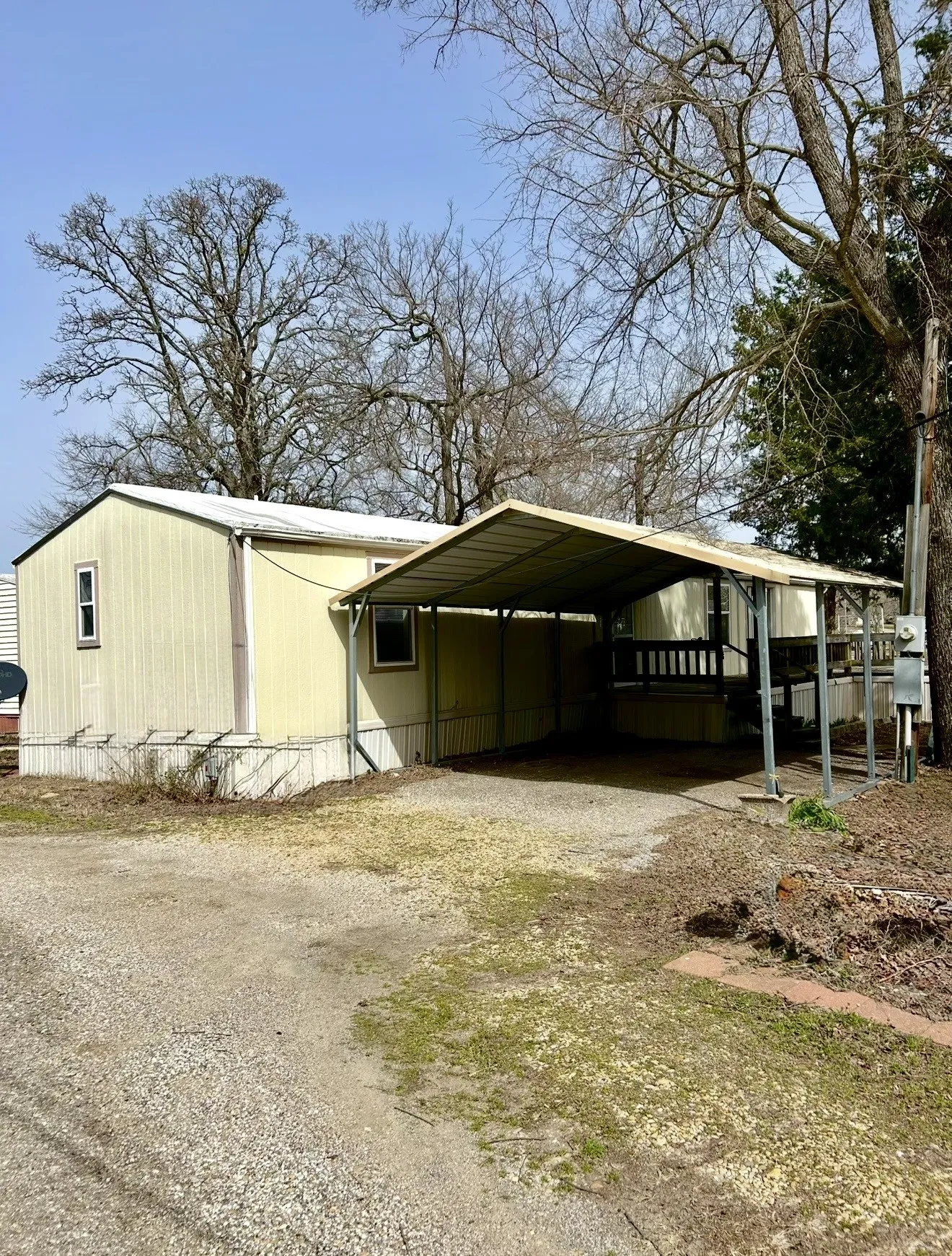 Mobile Home For Rent in Hunt County , 10481 Private Road 3709 11, Wills Point, Texas 75169, 2 Bedroom, 2 Bathroom, Garage spaces, 930 Sqft, built in 2003, mls#21379743, Real Estate Agent in Wills Point, Homes For Rent in Hunt county, Homes For Rent in Wills Point, Realtor in Wills Point Texas, Real Estate Brokerage Independent Realty Texas, Luminita Cordes Realtor