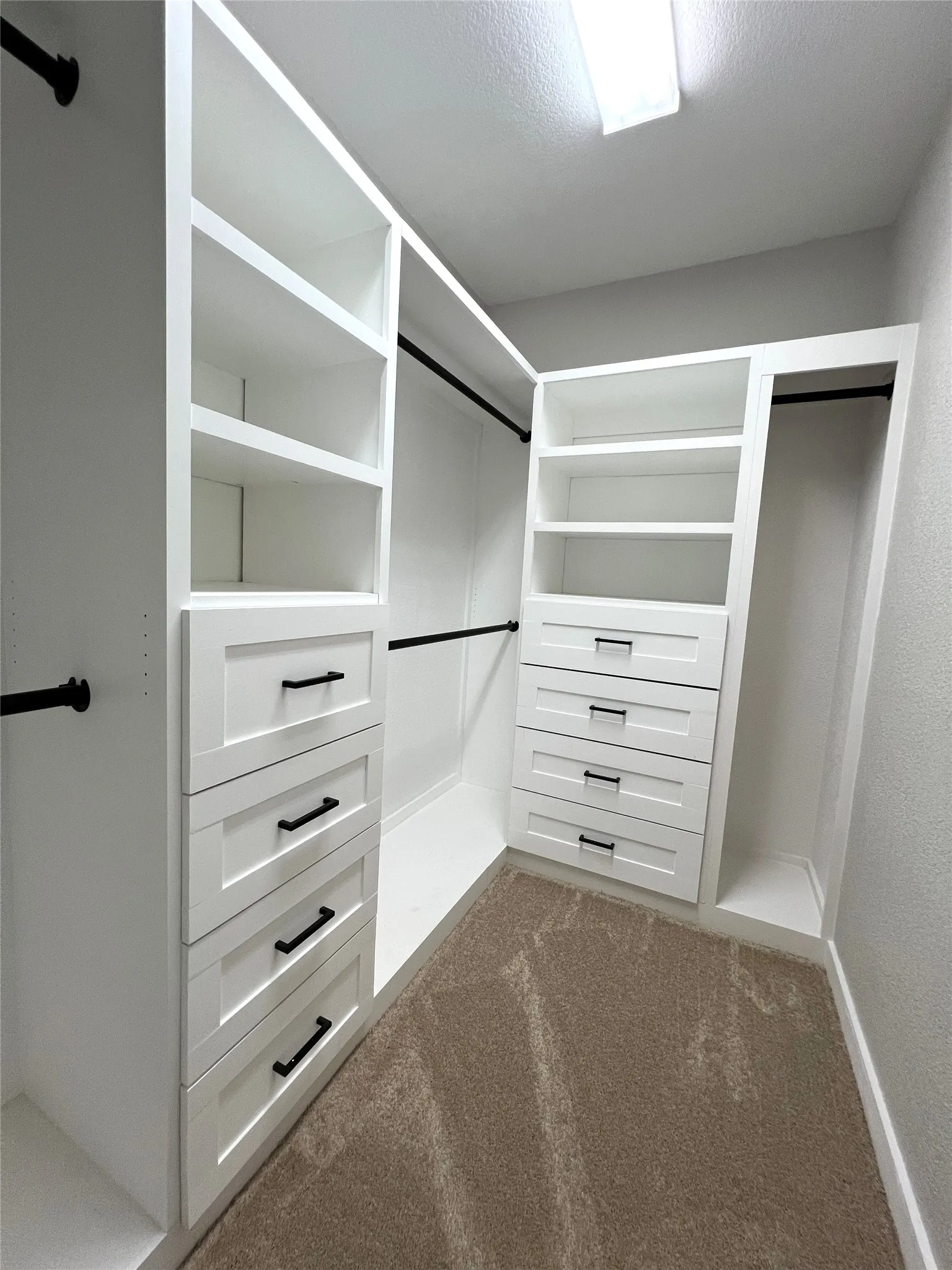 Single Family Residence For Sale in Collin County , 7421 San Jacinto Trail, Mc Kinney, Texas 75071, 3 Bedroom, 2 Bathroom, 2 Garage spaces, 2,146 Sqft, built in 2015, mls#21379744, Real Estate Agent in Mc Kinney, Homes For Sale in Collin county, Homes For Sale in Mc Kinney, Realtor in Mc Kinney Texas, Real Estate Brokerage Independent Realty Texas, Luminita Cordes Realtor