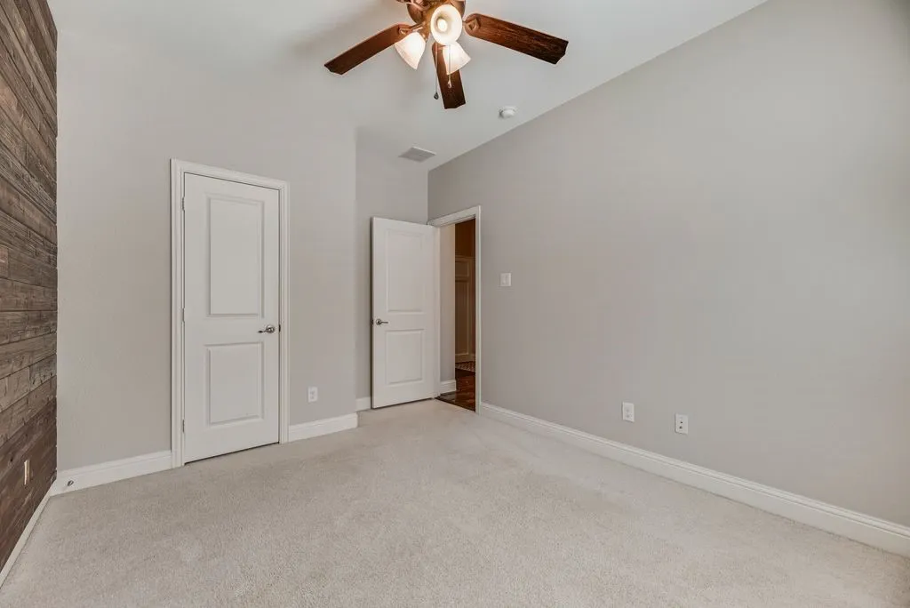 Single Family Residence For Sale in Collin County , 7421 San Jacinto Trail, Mc Kinney, Texas 75071, 3 Bedroom, 2 Bathroom, 2 Garage spaces, 2,146 Sqft, built in 2015, mls#21379744, Real Estate Agent in Mc Kinney, Homes For Sale in Collin county, Homes For Sale in Mc Kinney, Realtor in Mc Kinney Texas, Real Estate Brokerage Independent Realty Texas, Luminita Cordes Realtor