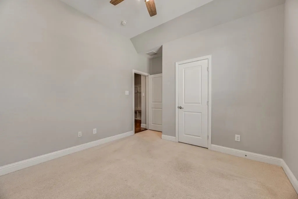 Single Family Residence For Sale in Collin County , 7421 San Jacinto Trail, Mc Kinney, Texas 75071, 3 Bedroom, 2 Bathroom, 2 Garage spaces, 2,146 Sqft, built in 2015, mls#21379744, Real Estate Agent in Mc Kinney, Homes For Sale in Collin county, Homes For Sale in Mc Kinney, Realtor in Mc Kinney Texas, Real Estate Brokerage Independent Realty Texas, Luminita Cordes Realtor