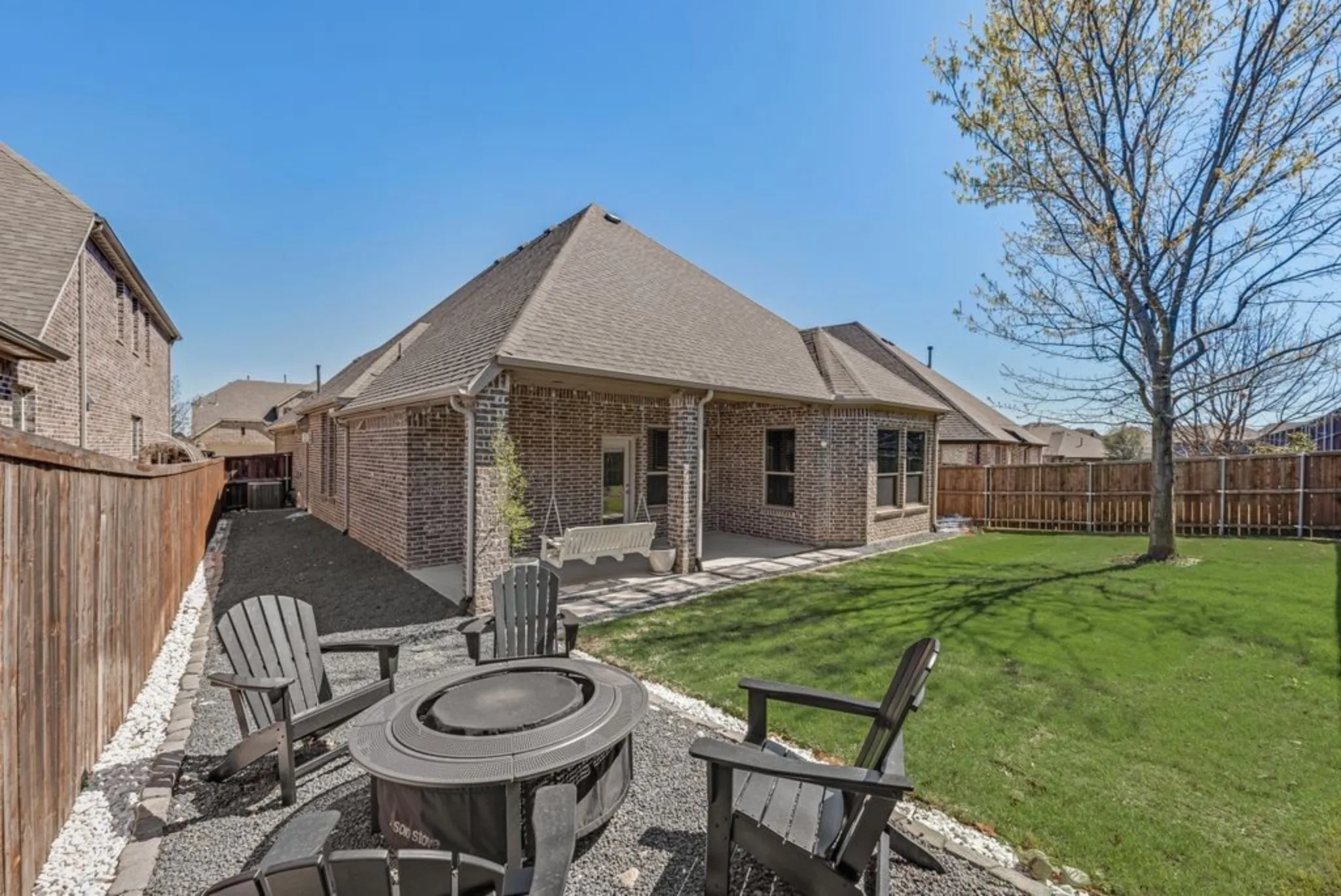 Single Family Residence For Sale in Collin County , 7421 San Jacinto Trail, Mc Kinney, Texas 75071, 3 Bedroom, 2 Bathroom, 2 Garage spaces, 2,146 Sqft, built in 2015, mls#21379744, Real Estate Agent in Mc Kinney, Homes For Sale in Collin county, Homes For Sale in Mc Kinney, Realtor in Mc Kinney Texas, Real Estate Brokerage Independent Realty Texas, Luminita Cordes Realtor