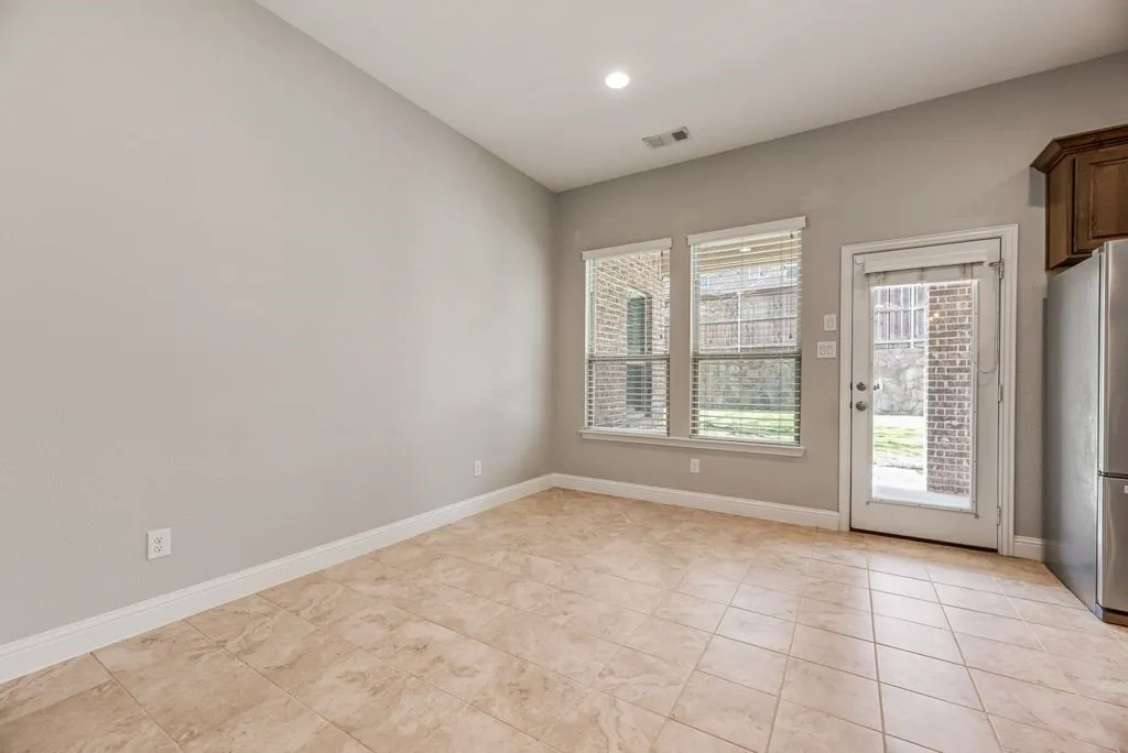 Single Family Residence For Sale in Collin County , 7421 San Jacinto Trail, Mc Kinney, Texas 75071, 3 Bedroom, 2 Bathroom, 2 Garage spaces, 2,146 Sqft, built in 2015, mls#21379744, Real Estate Agent in Mc Kinney, Homes For Sale in Collin county, Homes For Sale in Mc Kinney, Realtor in Mc Kinney Texas, Real Estate Brokerage Independent Realty Texas, Luminita Cordes Realtor