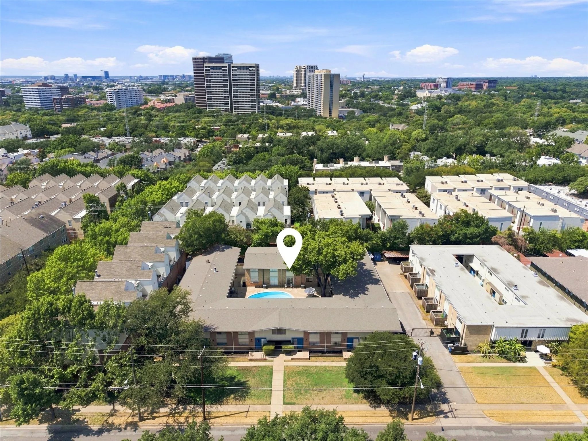 Approximately a 5-minute walk to West Village shopping and dining.pproximately a 5-minute walk to West Village shopping and​​‌​​​​‌​​‌‌​‌‌​​​‌‌​‌​‌​‌​​​‌​​ dining.