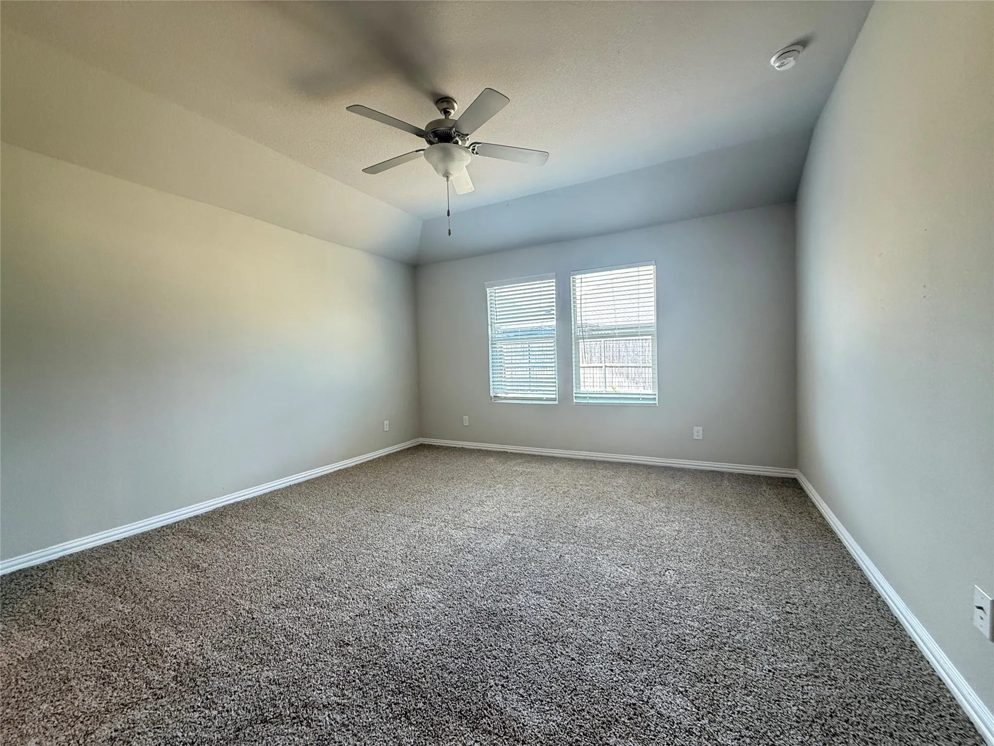 Single Family Residence For Rent in Rockwall County , 621 Fletcher Drive, Fate, Texas 75087, 4 Bedroom, 3 Bathroom, 2 Garage spaces, 2,226 Sqft, built in 2020, mls#21379656, Real Estate Agent in Fate, Homes For Rent in Rockwall county, Homes For Rent in Fate, Realtor in Fate Texas, Real Estate Brokerage Independent Realty Texas, Luminita Cordes Realtor
