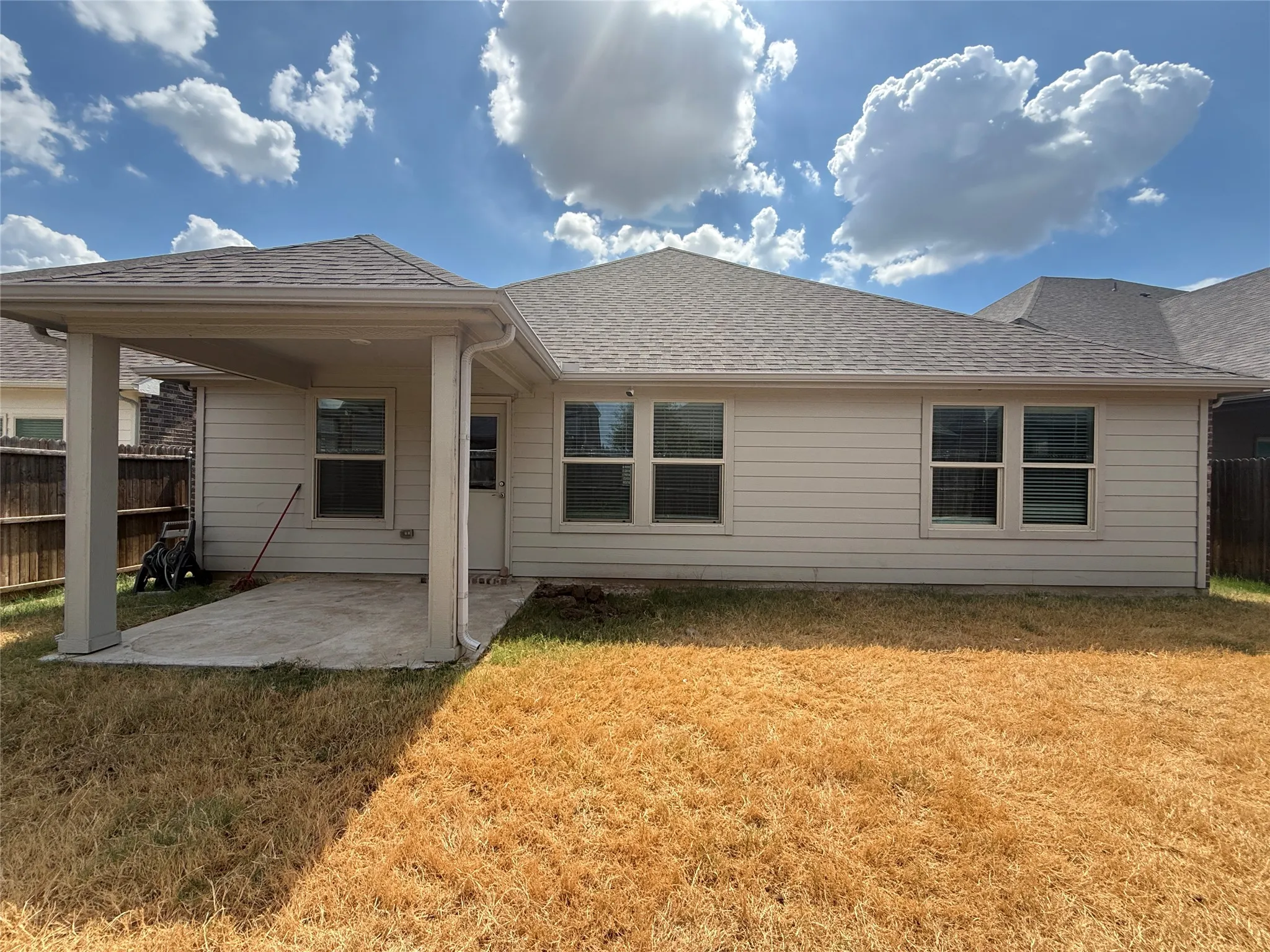 Single Family Residence For Rent in Rockwall County , 621 Fletcher Drive, Fate, Texas 75087, 4 Bedroom, 3 Bathroom, 2 Garage spaces, 2,226 Sqft, built in 2020, mls#21379656, Real Estate Agent in Fate, Homes For Rent in Rockwall county, Homes For Rent in Fate, Realtor in Fate Texas, Real Estate Brokerage Independent Realty Texas, Luminita Cordes Realtor