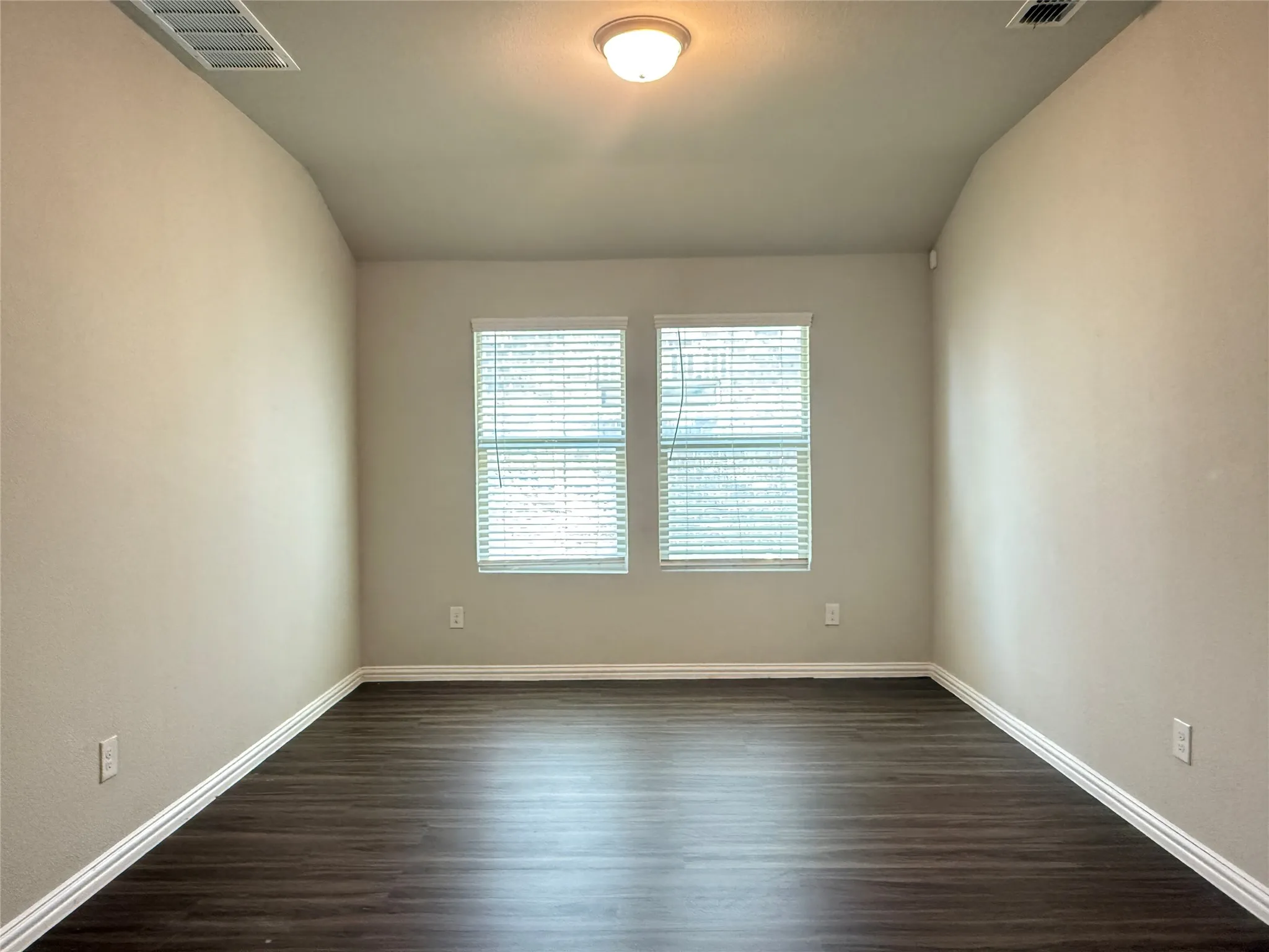 Single Family Residence For Rent in Rockwall County , 621 Fletcher Drive, Fate, Texas 75087, 4 Bedroom, 3 Bathroom, 2 Garage spaces, 2,226 Sqft, built in 2020, mls#21379656, Real Estate Agent in Fate, Homes For Rent in Rockwall county, Homes For Rent in Fate, Realtor in Fate Texas, Real Estate Brokerage Independent Realty Texas, Luminita Cordes Realtor