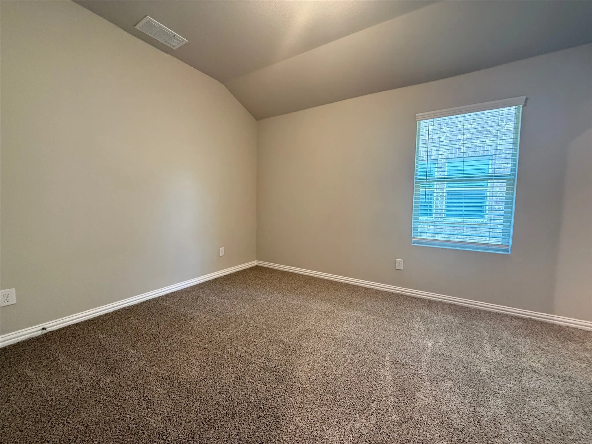 Single Family Residence For Rent in Rockwall County , 621 Fletcher Drive, Fate, Texas 75087, 4 Bedroom, 3 Bathroom, 2 Garage spaces, 2,226 Sqft, built in 2020, mls#21379656, Real Estate Agent in Fate, Homes For Rent in Rockwall county, Homes For Rent in Fate, Realtor in Fate Texas, Real Estate Brokerage Independent Realty Texas, Luminita Cordes Realtor