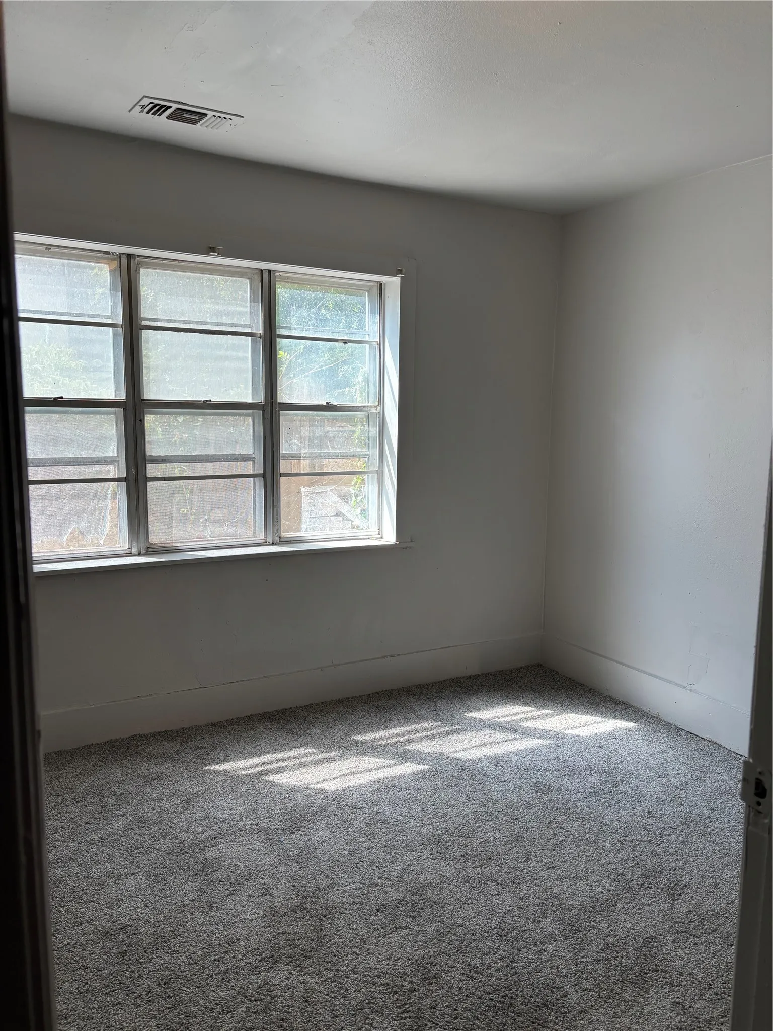 Single Family Residence For Sale in Taylor County , 1173 Jeanette Street, Abilene, Texas 79602, 4 Bedroom, 2 Bathroom, Garage spaces, 1,644 Sqft, built in 1952, mls#21379183, Real Estate Agent in Abilene, Homes For Sale in Taylor county, Homes For Sale in Abilene, Realtor in Abilene Texas, Real Estate Brokerage Independent Realty Texas, Luminita Cordes Realtor