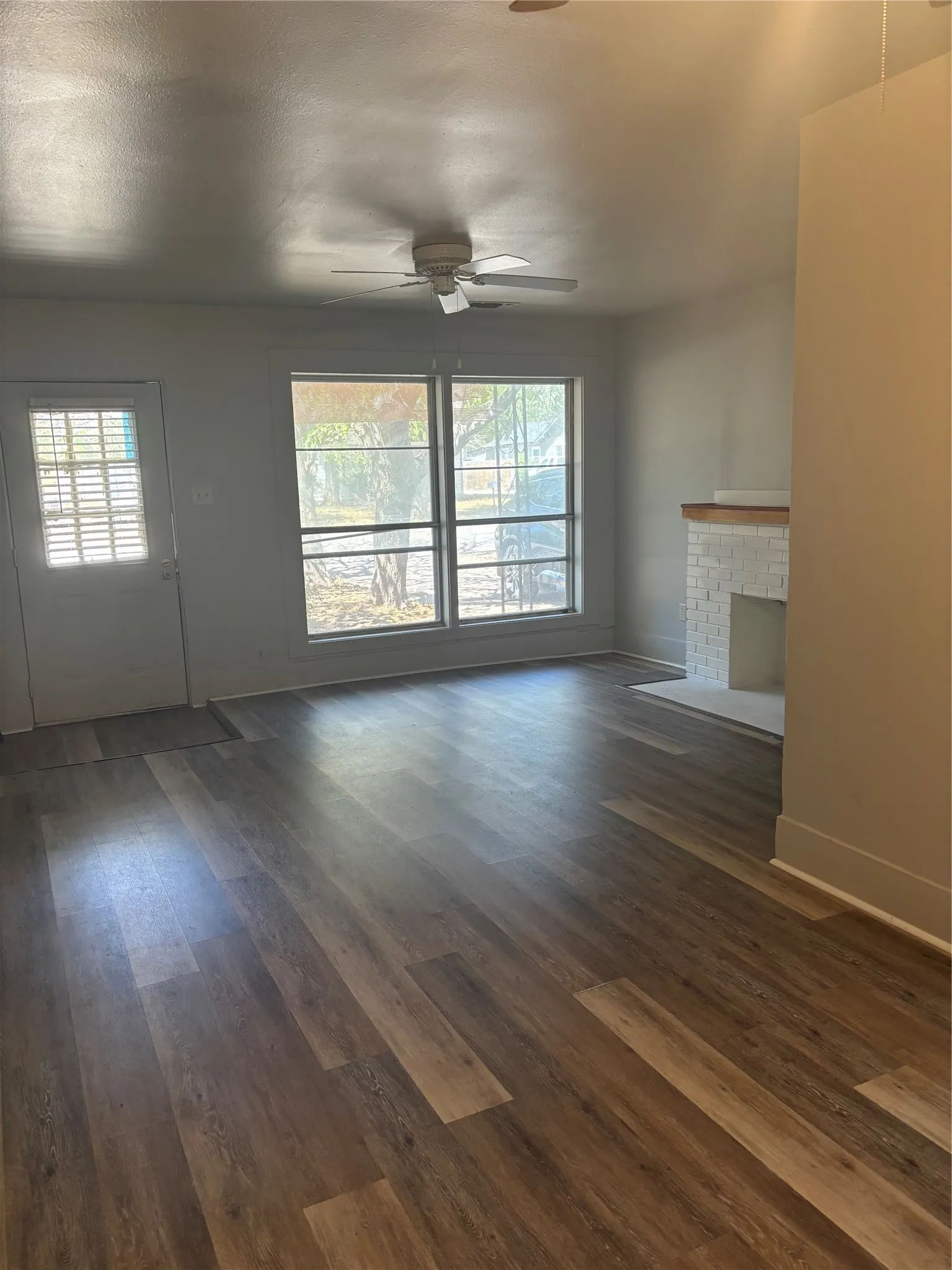 Single Family Residence For Sale in Taylor County , 1173 Jeanette Street, Abilene, Texas 79602, 4 Bedroom, 2 Bathroom, Garage spaces, 1,644 Sqft, built in 1952, mls#21379183, Real Estate Agent in Abilene, Homes For Sale in Taylor county, Homes For Sale in Abilene, Realtor in Abilene Texas, Real Estate Brokerage Independent Realty Texas, Luminita Cordes Realtor