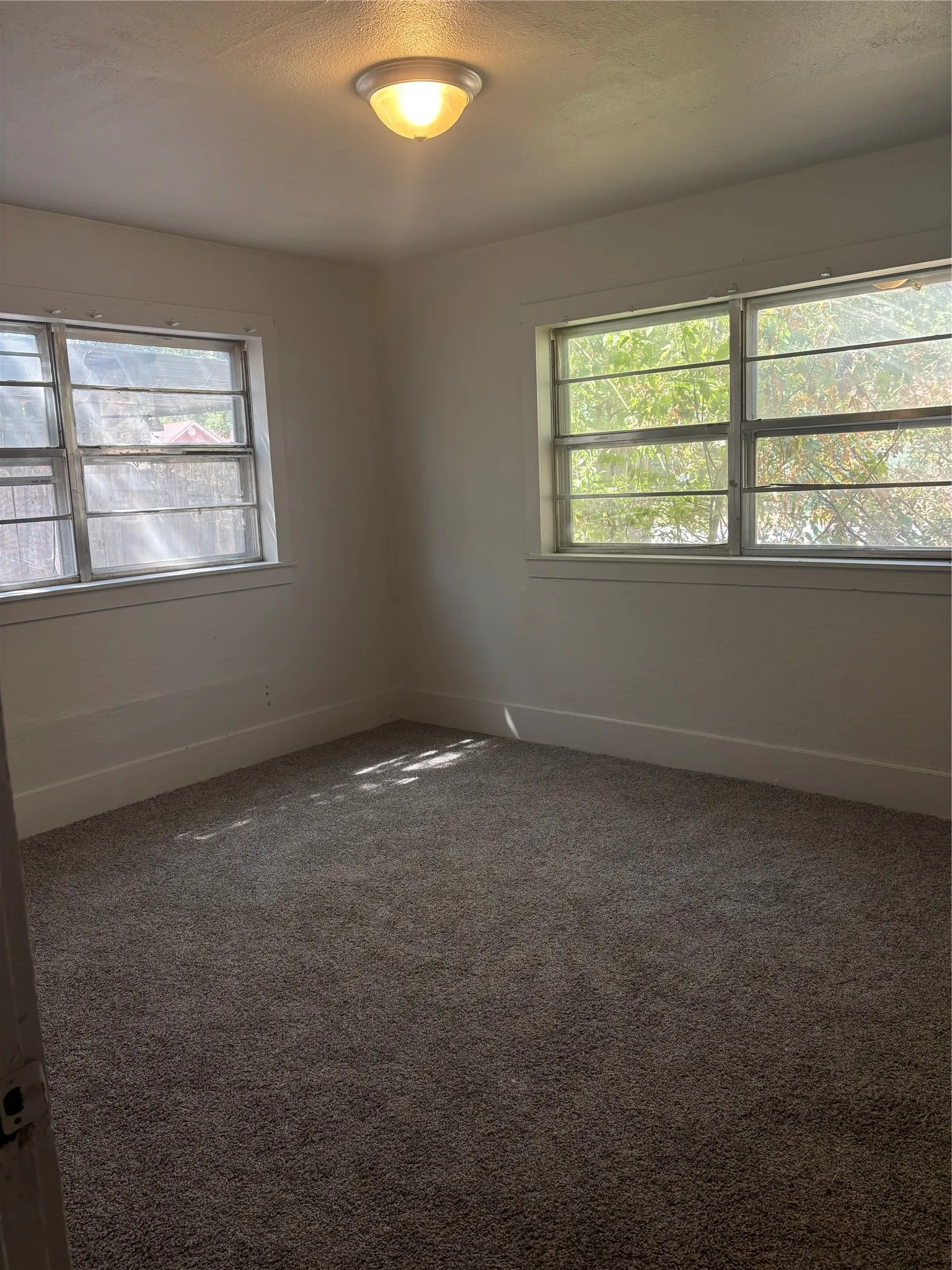 Single Family Residence For Sale in Taylor County , 1173 Jeanette Street, Abilene, Texas 79602, 4 Bedroom, 2 Bathroom, Garage spaces, 1,644 Sqft, built in 1952, mls#21379183, Real Estate Agent in Abilene, Homes For Sale in Taylor county, Homes For Sale in Abilene, Realtor in Abilene Texas, Real Estate Brokerage Independent Realty Texas, Luminita Cordes Realtor