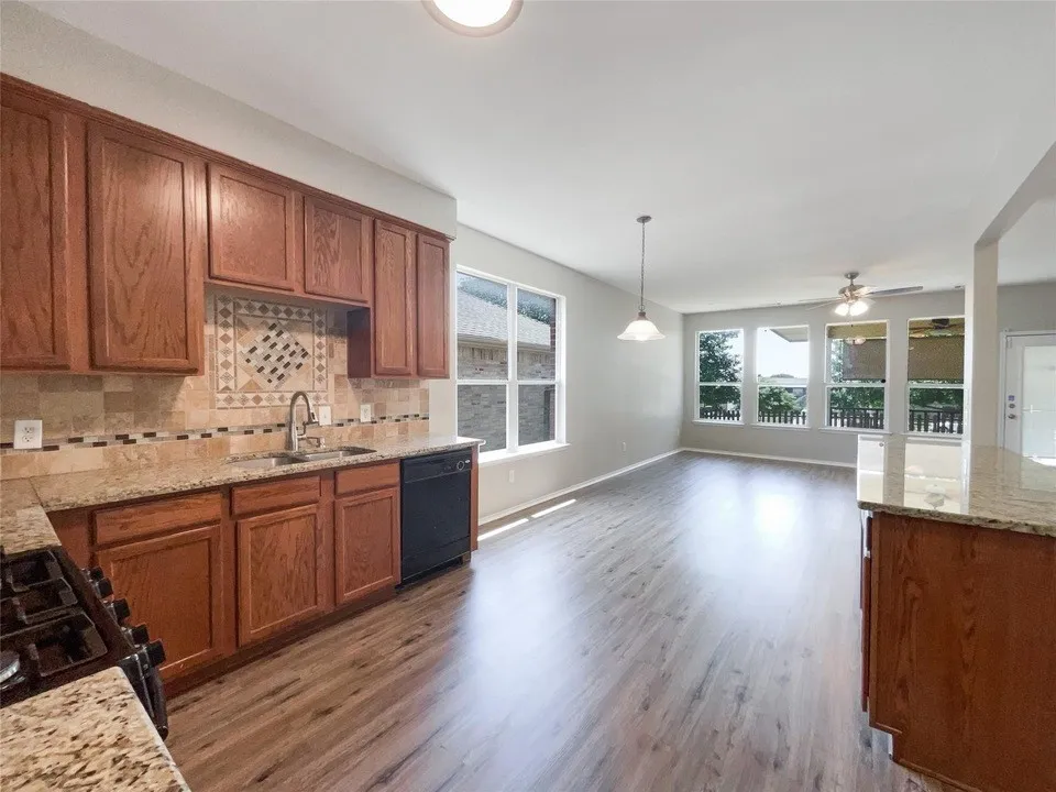 Single Family Residence For Rent in Tarrant County , 7233 Lindentree Lane, Fort Worth, Texas 76137, 4 Bedroom, 3 Bathroom, 2 Garage spaces, 3,260 Sqft, built in 2005, mls#21379697, Real Estate Agent in Fort Worth, Homes For Rent in Tarrant county, Homes For Rent in Fort Worth, Realtor in Fort Worth Texas, Real Estate Brokerage Independent Realty Texas, Luminita Cordes Realtor