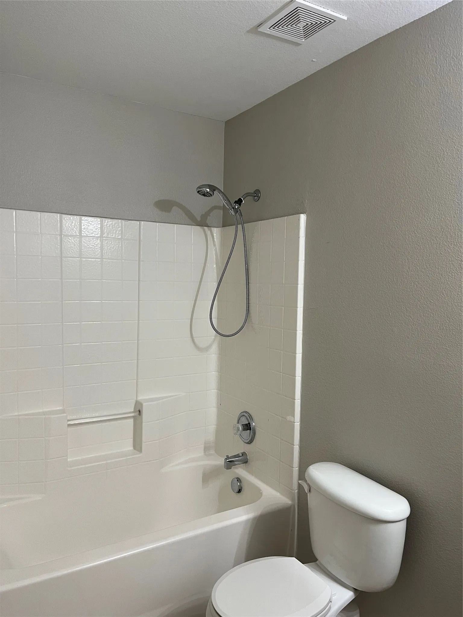 upstairs full bath
