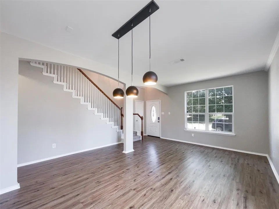 Single Family Residence For Rent in Tarrant County , 7233 Lindentree Lane, Fort Worth, Texas 76137, 4 Bedroom, 3 Bathroom, 2 Garage spaces, 3,260 Sqft, built in 2005, mls#21379697, Real Estate Agent in Fort Worth, Homes For Rent in Tarrant county, Homes For Rent in Fort Worth, Realtor in Fort Worth Texas, Real Estate Brokerage Independent Realty Texas, Luminita Cordes Realtor