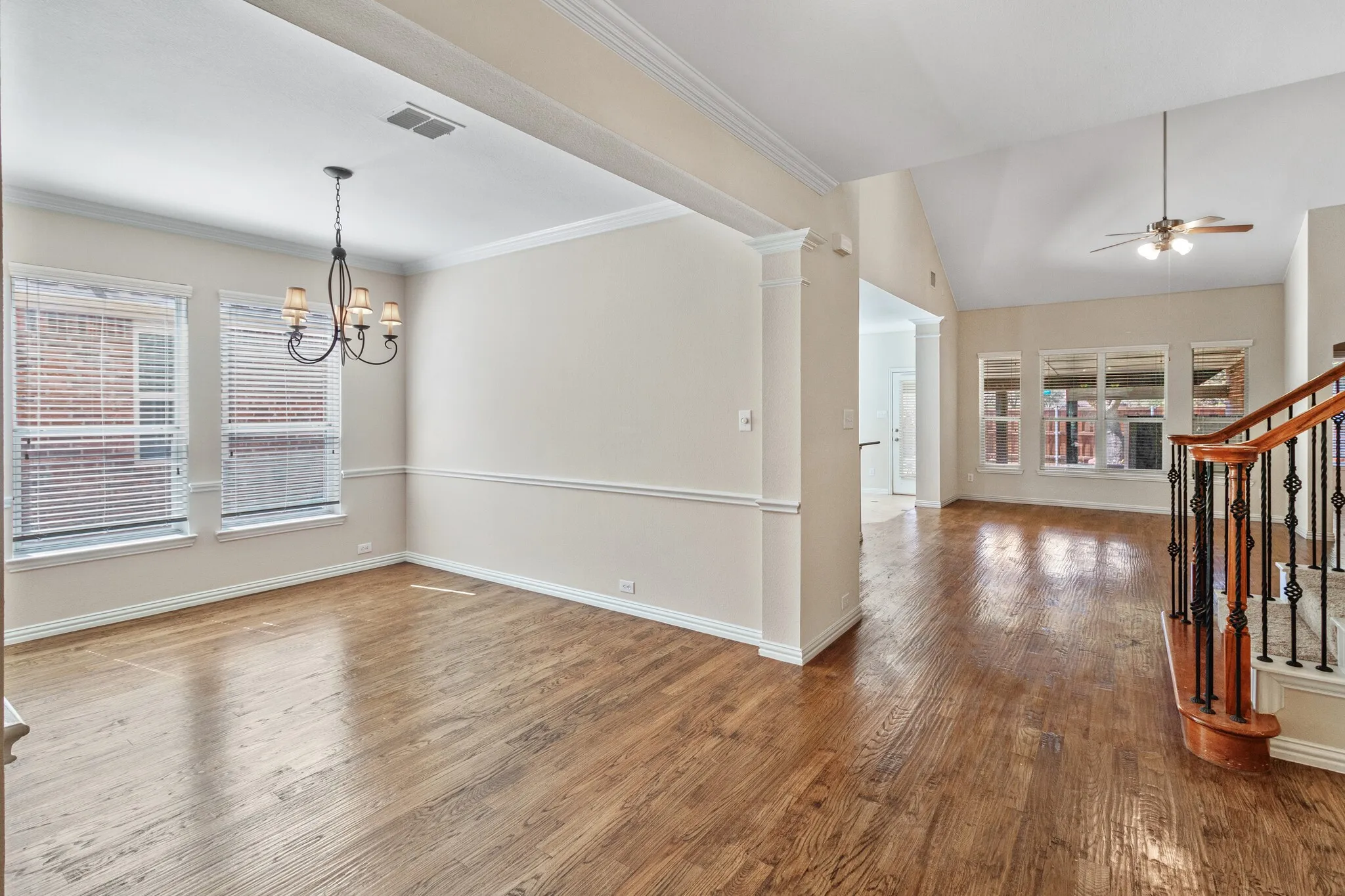 Single Family Residence For Rent in Collin County , 4908 Rushden Road, Mc Kinney, Texas 75070, 4 Bedroom, 4 Bathroom, 2 Garage spaces, 3,120 Sqft, built in 2007, mls#21379775, Real Estate Agent in Mc Kinney, Homes For Rent in Collin county, Homes For Rent in Mc Kinney, Realtor in Mc Kinney Texas, Real Estate Brokerage Independent Realty Texas, Luminita Cordes Realtor