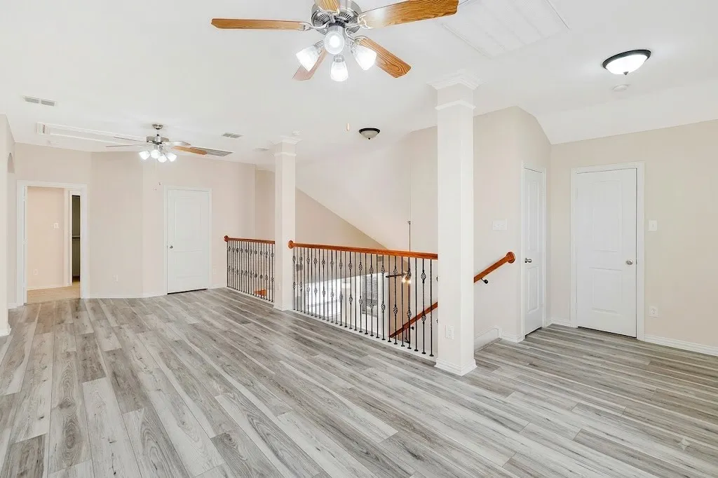 Single Family Residence For Rent in Collin County , 4908 Rushden Road, Mc Kinney, Texas 75070, 4 Bedroom, 4 Bathroom, 2 Garage spaces, 3,120 Sqft, built in 2007, mls#21379775, Real Estate Agent in Mc Kinney, Homes For Rent in Collin county, Homes For Rent in Mc Kinney, Realtor in Mc Kinney Texas, Real Estate Brokerage Independent Realty Texas, Luminita Cordes Realtor