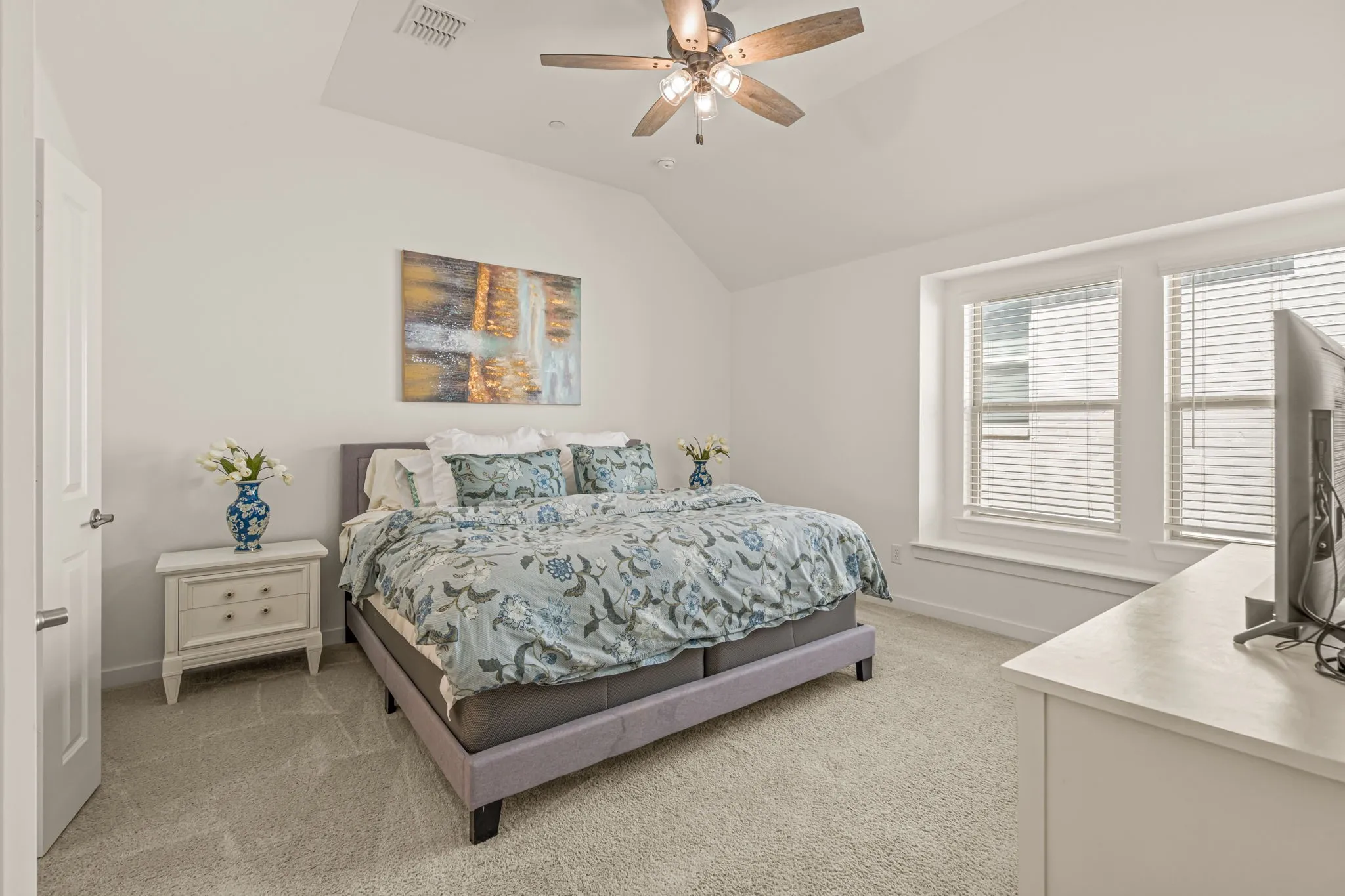 Townhouse For Sale in Collin County , 400 Blue Creek Cove, Mc Kinney, Texas 75071, 3 Bedroom, 3 Bathroom, 2 Garage spaces, 1,827 Sqft, built in 2021, mls#21377104, Real Estate Agent in Mc Kinney, Homes For Sale in Collin county, Homes For Sale in Mc Kinney, Realtor in Mc Kinney Texas, Real Estate Brokerage Independent Realty Texas, Luminita Cordes Realtor