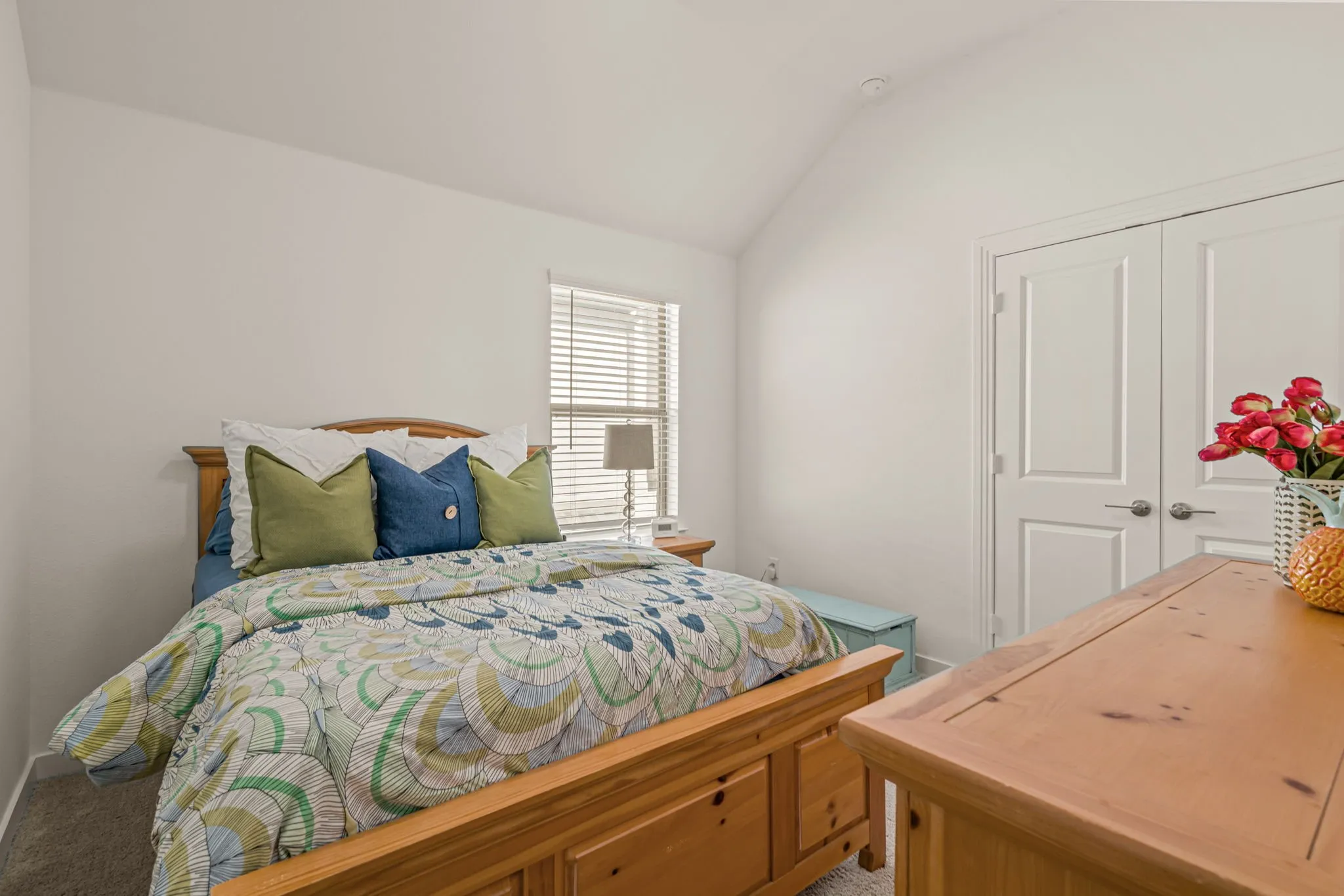 Townhouse For Sale in Collin County , 400 Blue Creek Cove, Mc Kinney, Texas 75071, 3 Bedroom, 3 Bathroom, 2 Garage spaces, 1,827 Sqft, built in 2021, mls#21377104, Real Estate Agent in Mc Kinney, Homes For Sale in Collin county, Homes For Sale in Mc Kinney, Realtor in Mc Kinney Texas, Real Estate Brokerage Independent Realty Texas, Luminita Cordes Realtor