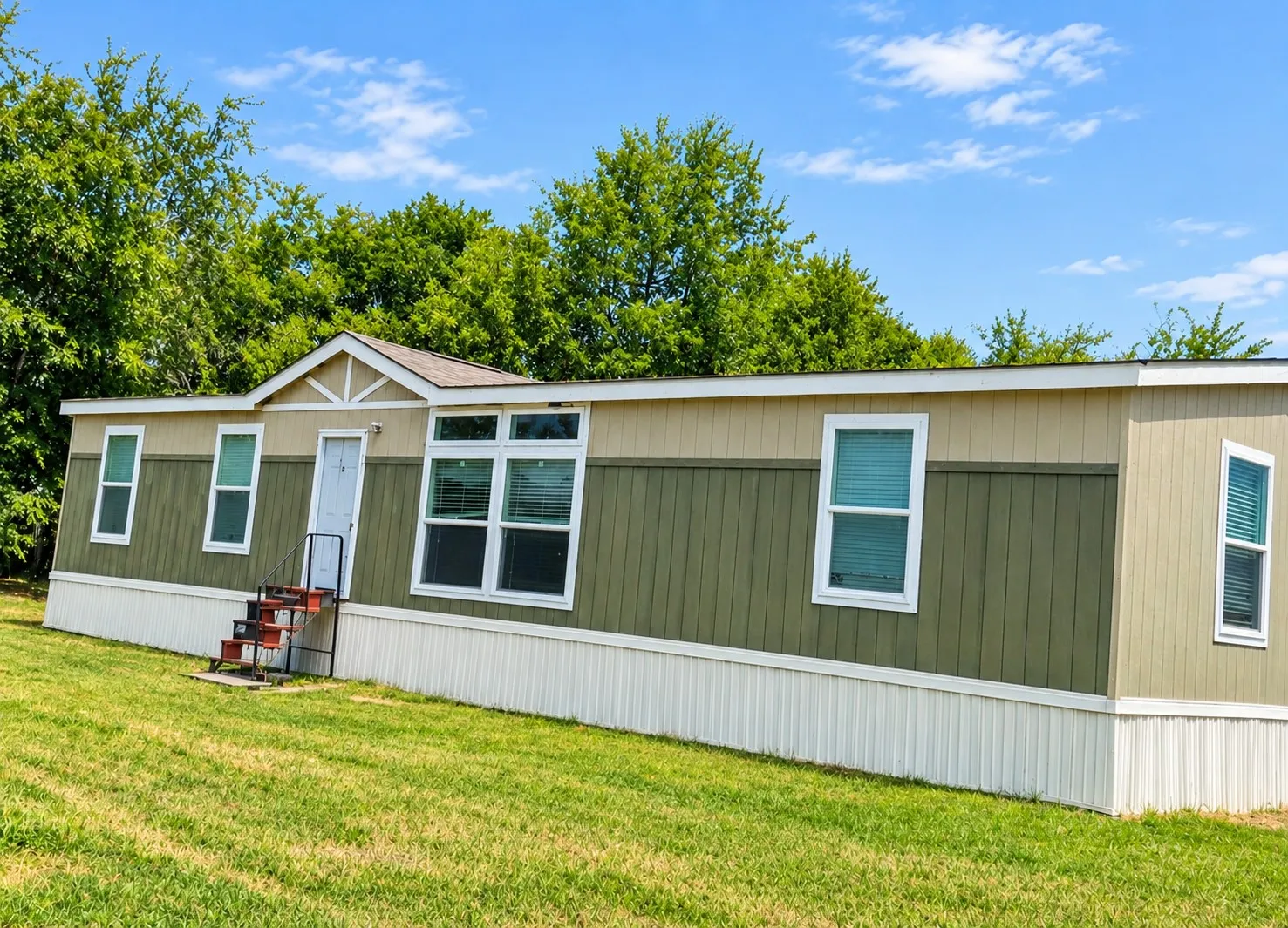 Mobile Home For Sale in Hunt County , 1476 Private Road 2268, Quinlan, Texas 75474, 4 Bedroom, 2 Bathroom, Garage spaces, 1,792 Sqft, built in 2018, mls#21379766, Real Estate Agent in Quinlan, Homes For Sale in Hunt county, Homes For Sale in Quinlan, Realtor in Quinlan Texas, Real Estate Brokerage Independent Realty Texas, Luminita Cordes Realtor
