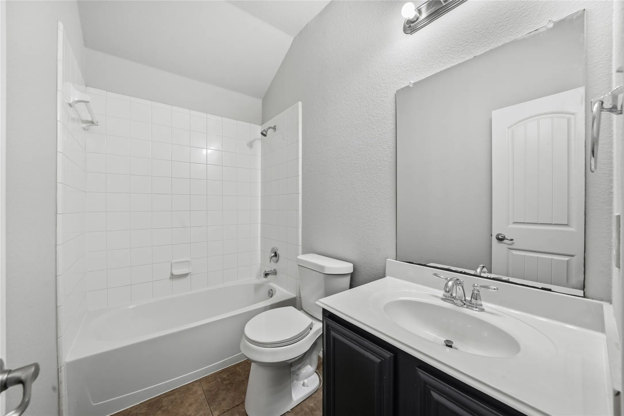 Single Family Residence For Rent in Collin County , 144 Meadow Crest Drive, Princeton, Texas 75407, 3 Bedroom, 2 Bathroom, 2 Garage spaces, 1,873 Sqft, built in 2011, mls#21379788, Real Estate Agent in Princeton, Homes For Rent in Collin county, Homes For Rent in Princeton, Realtor in Princeton Texas, Real Estate Brokerage Independent Realty Texas, Luminita Cordes Realtor