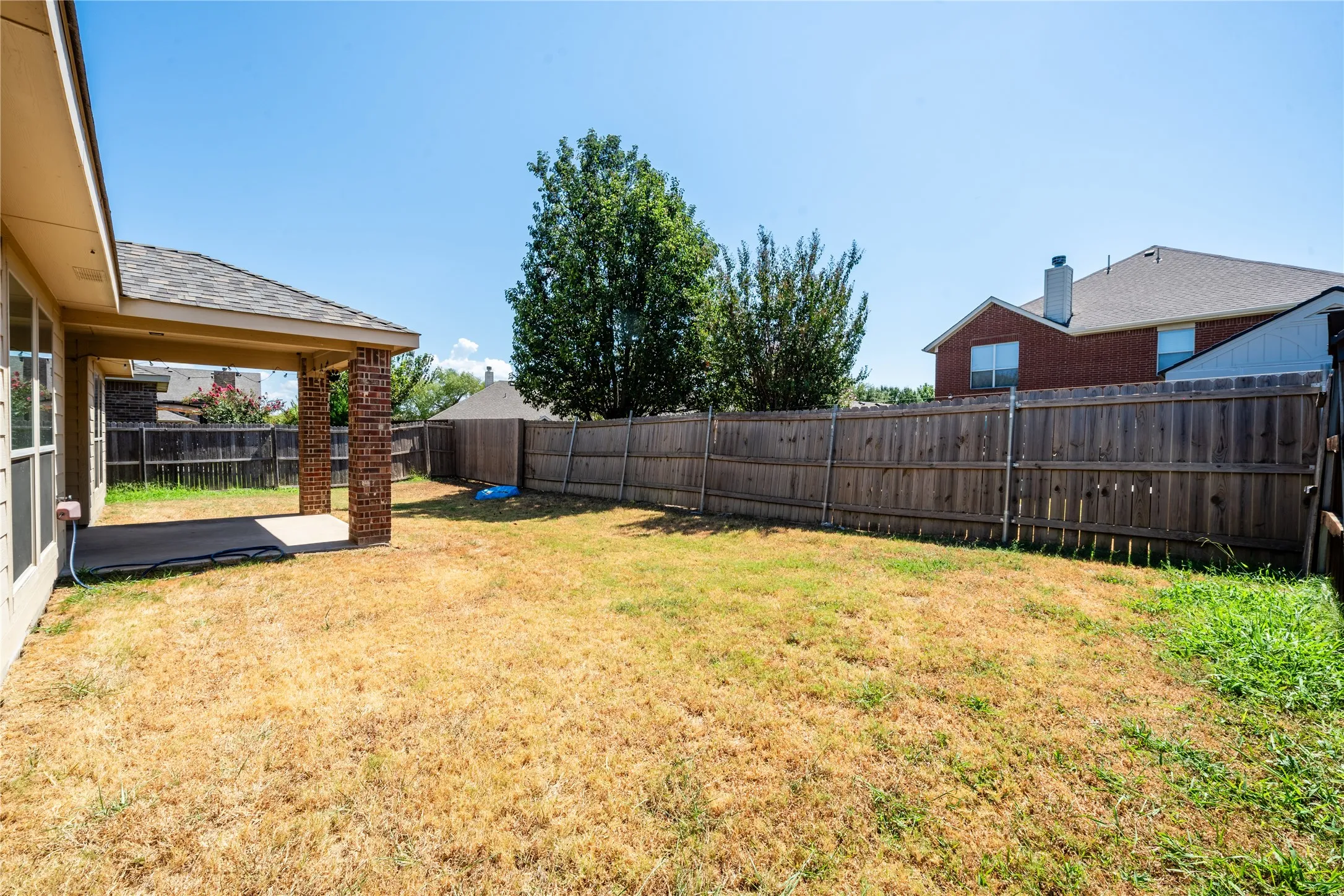 Single Family Residence For Rent in Collin County , 144 Meadow Crest Drive, Princeton, Texas 75407, 3 Bedroom, 2 Bathroom, 2 Garage spaces, 1,873 Sqft, built in 2011, mls#21379788, Real Estate Agent in Princeton, Homes For Rent in Collin county, Homes For Rent in Princeton, Realtor in Princeton Texas, Real Estate Brokerage Independent Realty Texas, Luminita Cordes Realtor
