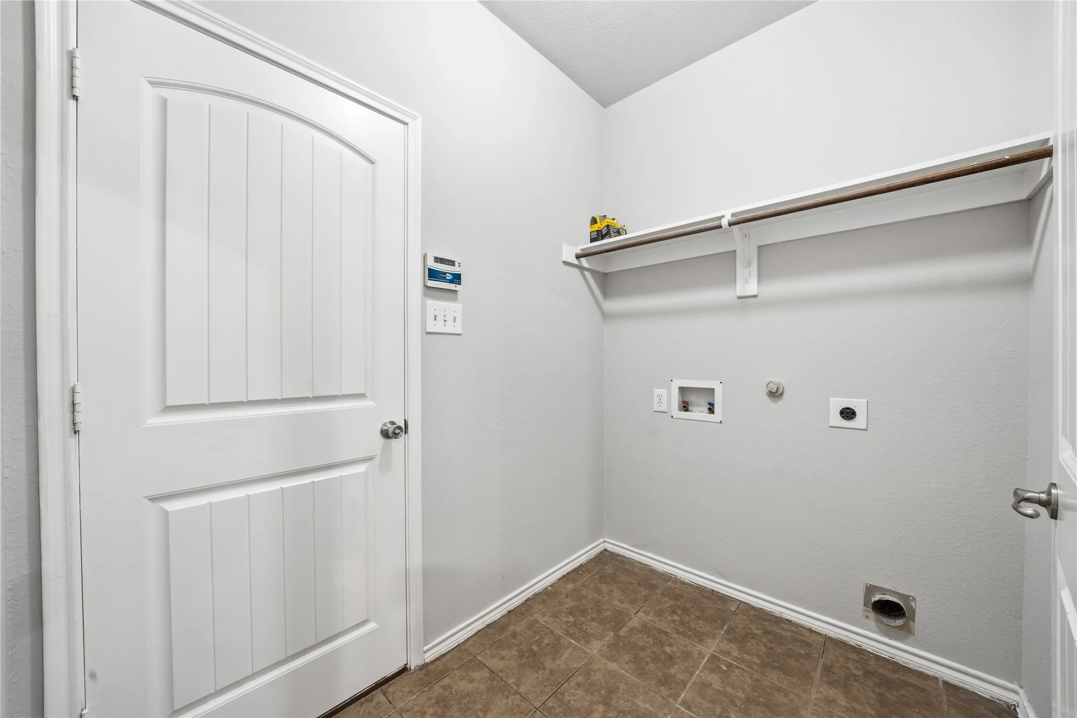 Single Family Residence For Rent in Collin County , 144 Meadow Crest Drive, Princeton, Texas 75407, 3 Bedroom, 2 Bathroom, 2 Garage spaces, 1,873 Sqft, built in 2011, mls#21379788, Real Estate Agent in Princeton, Homes For Rent in Collin county, Homes For Rent in Princeton, Realtor in Princeton Texas, Real Estate Brokerage Independent Realty Texas, Luminita Cordes Realtor