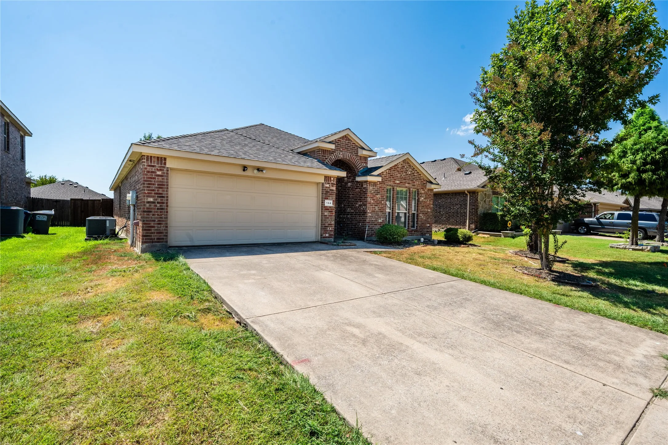 Single Family Residence For Rent in Collin County , 144 Meadow Crest Drive, Princeton, Texas 75407, 3 Bedroom, 2 Bathroom, 2 Garage spaces, 1,873 Sqft, built in 2011, mls#21379788, Real Estate Agent in Princeton, Homes For Rent in Collin county, Homes For Rent in Princeton, Realtor in Princeton Texas, Real Estate Brokerage Independent Realty Texas, Luminita Cordes Realtor