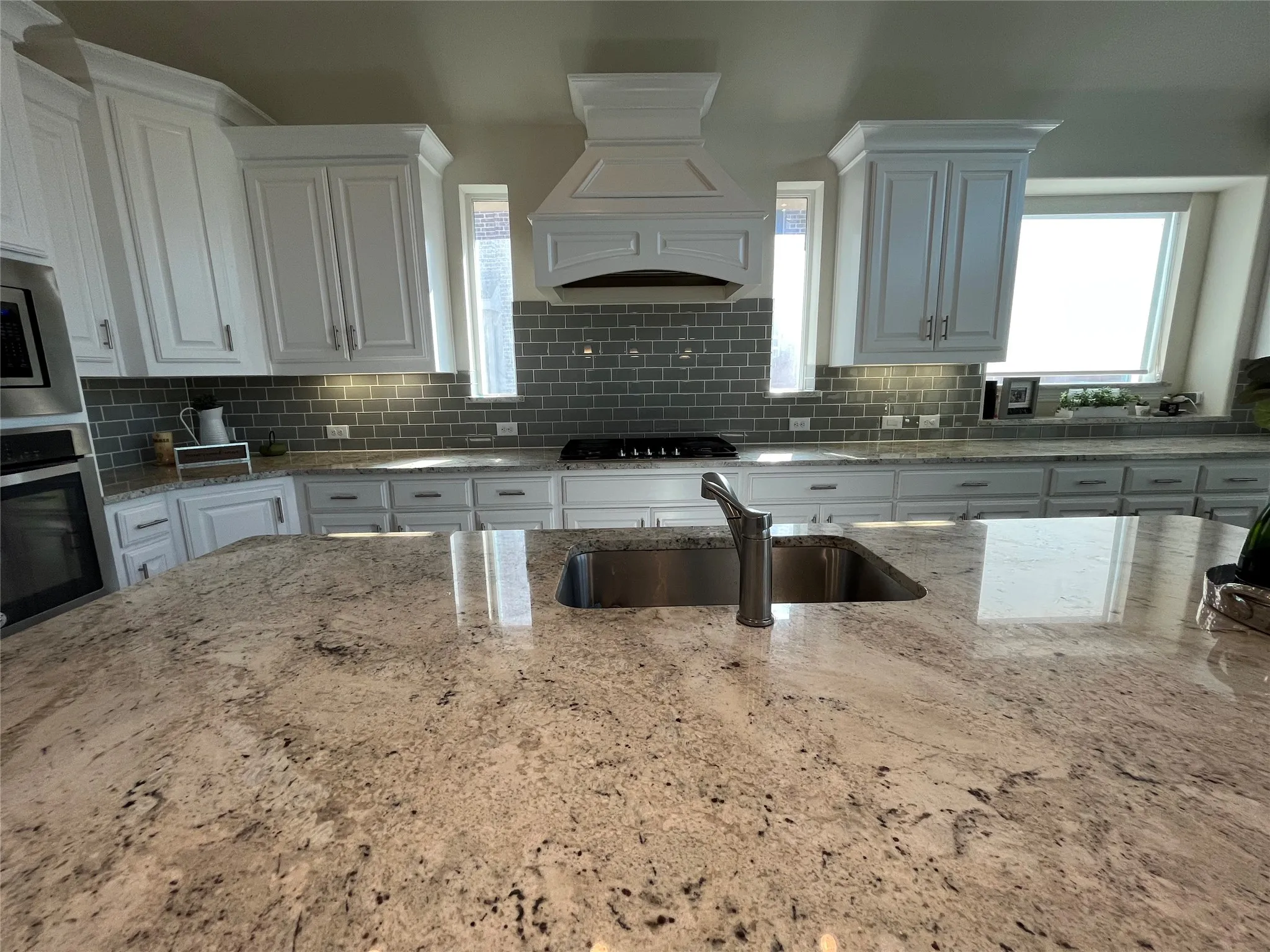 Single Family Residence For Rent in Collin County , 965 Holt Lane, Allen, Texas 75013, 6 Bedroom, 4 Bathroom, 3 Garage spaces, 4,022 Sqft, built in 2017, mls#21378785, Real Estate Agent in Allen, Homes For Rent in Collin county, Homes For Rent in Allen, Realtor in Allen Texas, Real Estate Brokerage Independent Realty Texas, Luminita Cordes Realtor