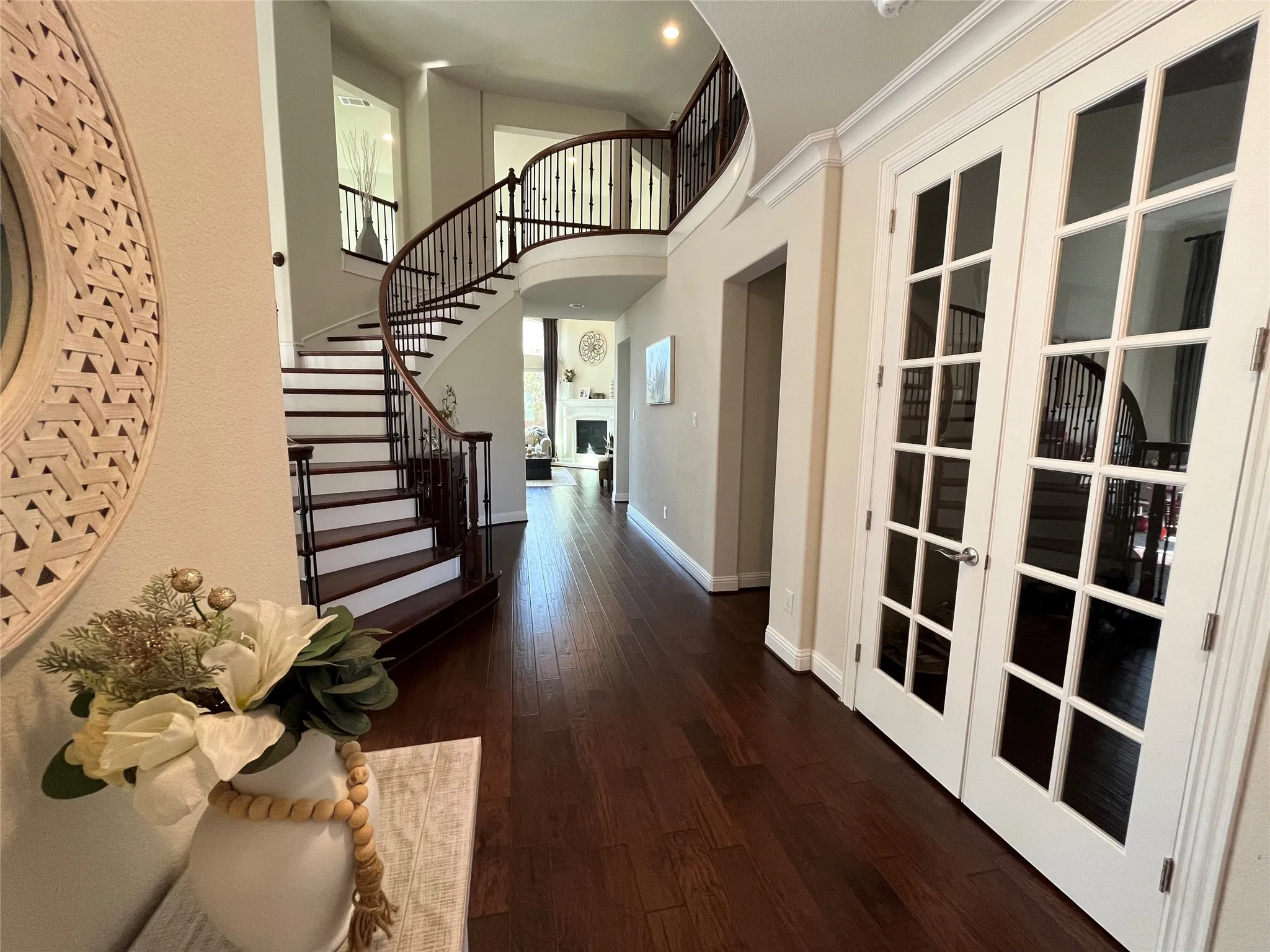 Single Family Residence For Rent in Collin County , 965 Holt Lane, Allen, Texas 75013, 6 Bedroom, 4 Bathroom, 3 Garage spaces, 4,022 Sqft, built in 2017, mls#21378785, Real Estate Agent in Allen, Homes For Rent in Collin county, Homes For Rent in Allen, Realtor in Allen Texas, Real Estate Brokerage Independent Realty Texas, Luminita Cordes Realtor