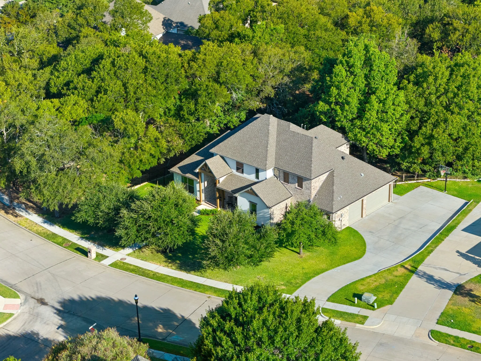 Single Family Residence For Sale in Dallas County , 477 Stone Canyon Drive, Sunnyvale, Texas 75182, 4 Bedroom, 3 Bathroom, 3 Garage spaces, 3,402 Sqft, built in 2023, mls#21378763, Real Estate Agent in Sunnyvale, Homes For Sale in Dallas county, Homes For Sale in Sunnyvale, Realtor in Sunnyvale Texas, Real Estate Brokerage Independent Realty Texas, Luminita Cordes Realtor