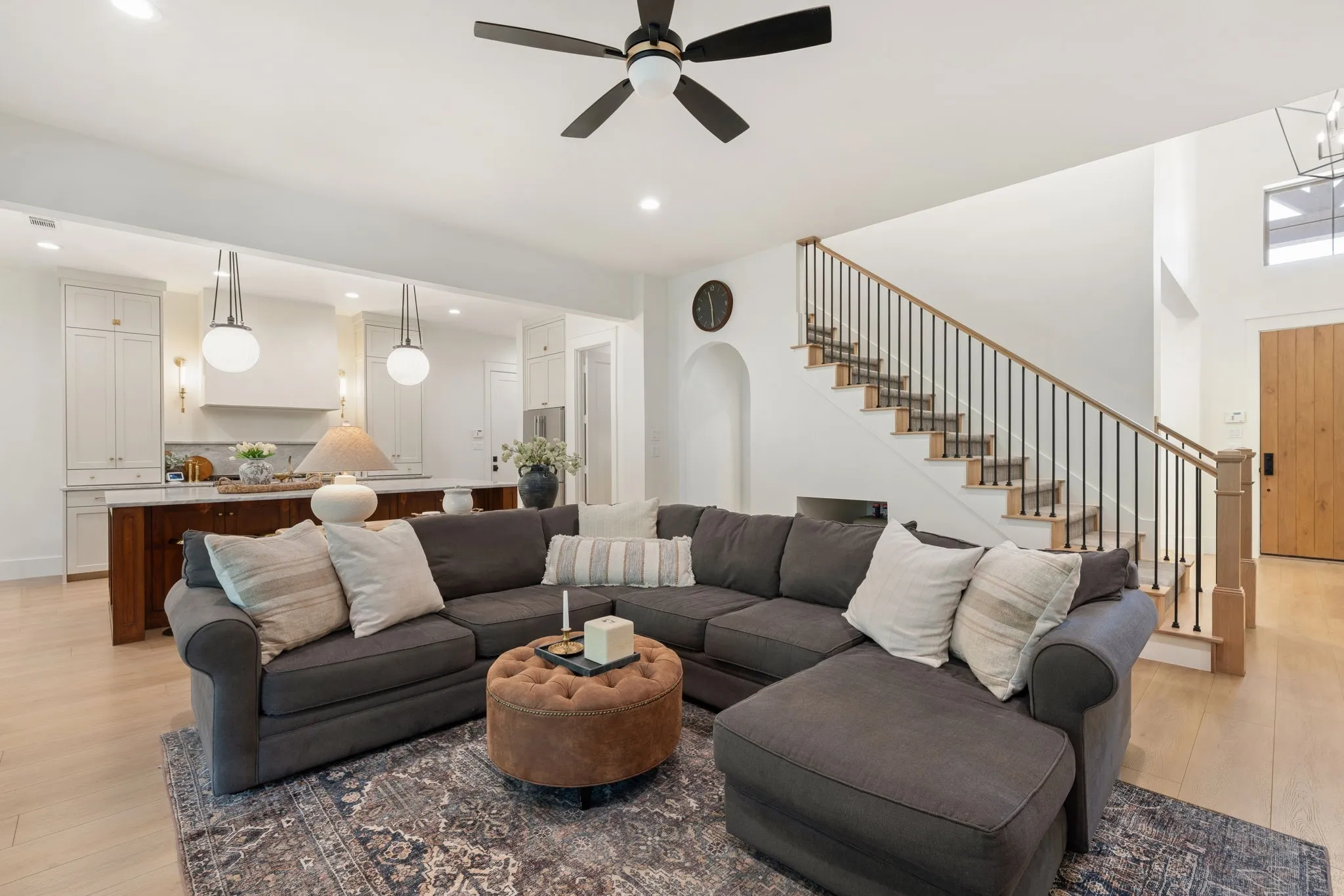 Single Family Residence For Sale in Dallas County , 477 Stone Canyon Drive, Sunnyvale, Texas 75182, 4 Bedroom, 3 Bathroom, 3 Garage spaces, 3,402 Sqft, built in 2023, mls#21378763, Real Estate Agent in Sunnyvale, Homes For Sale in Dallas county, Homes For Sale in Sunnyvale, Realtor in Sunnyvale Texas, Real Estate Brokerage Independent Realty Texas, Luminita Cordes Realtor